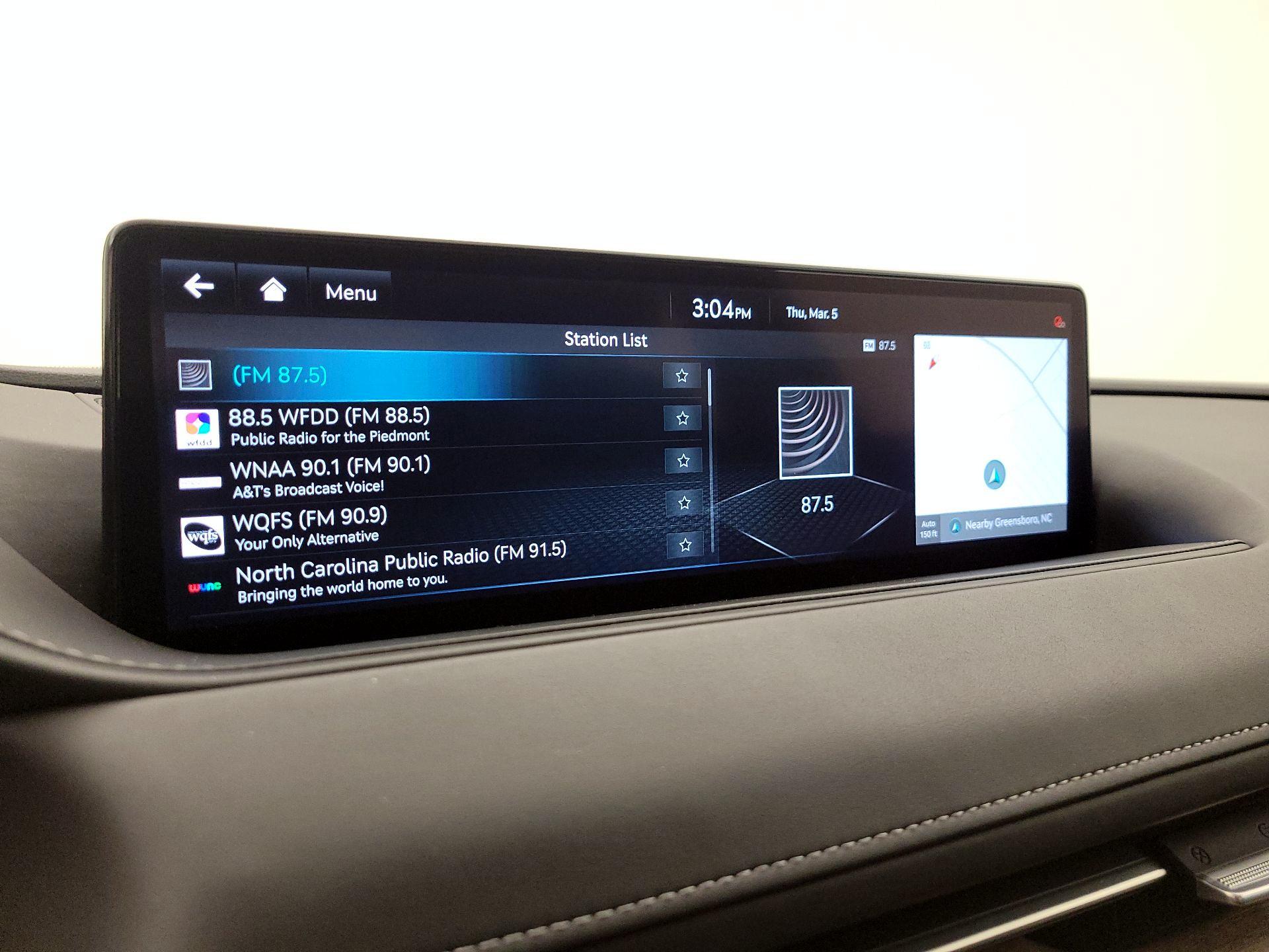 Thumbnail: 2022 Genesis G80 - 16