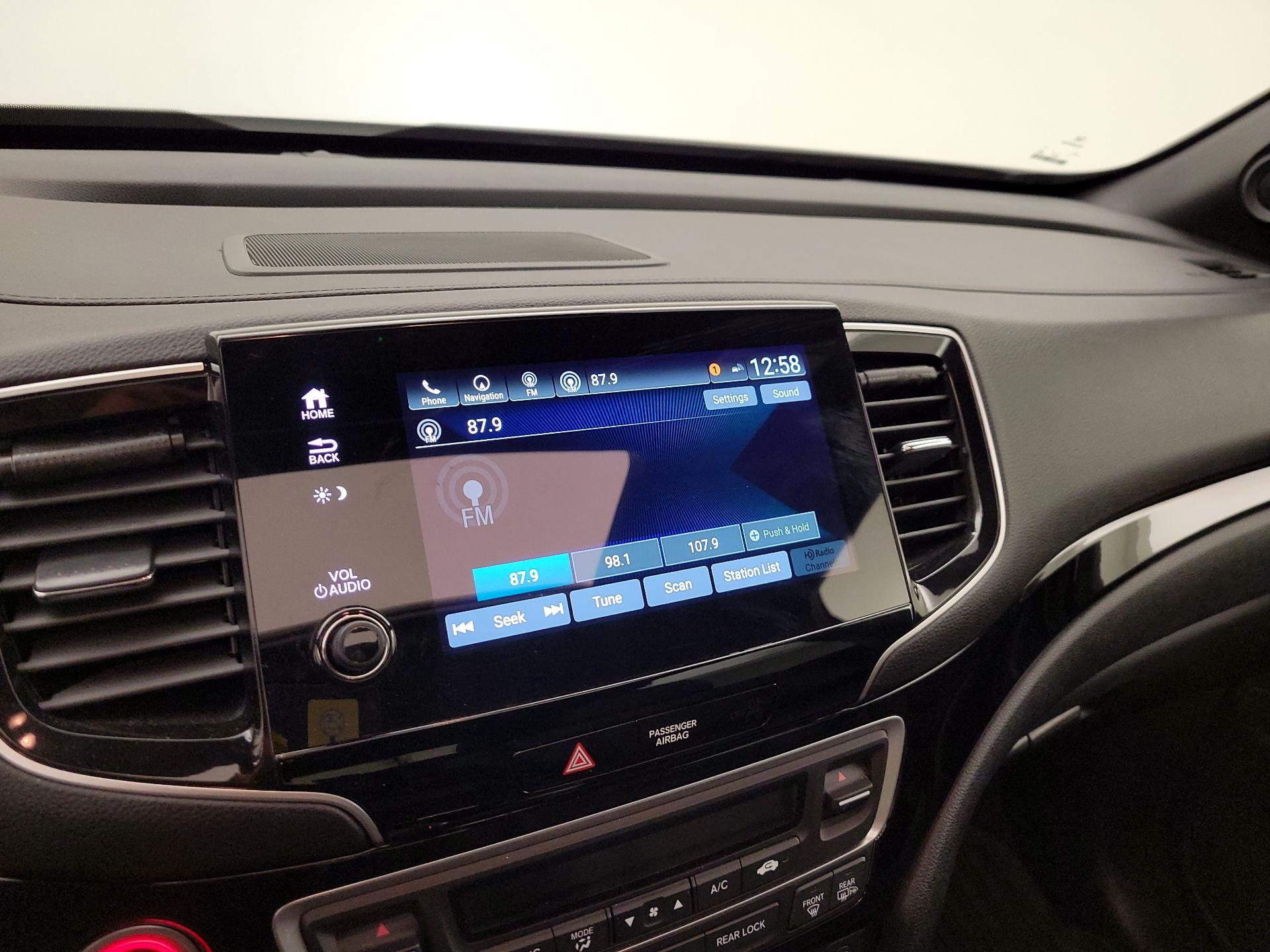 Thumbnail: 2022 Honda Passport - 16