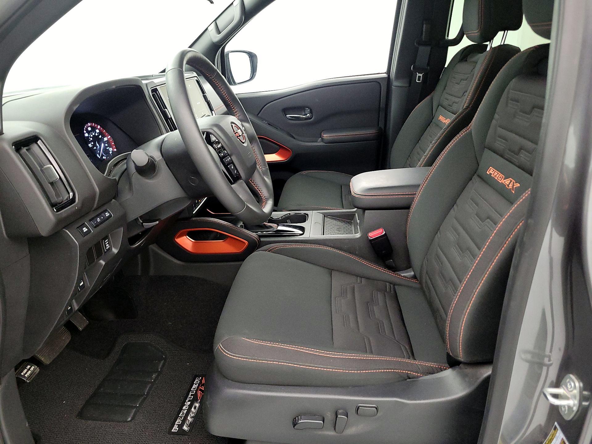 Thumbnail: 2025 Nissan Frontier - 11