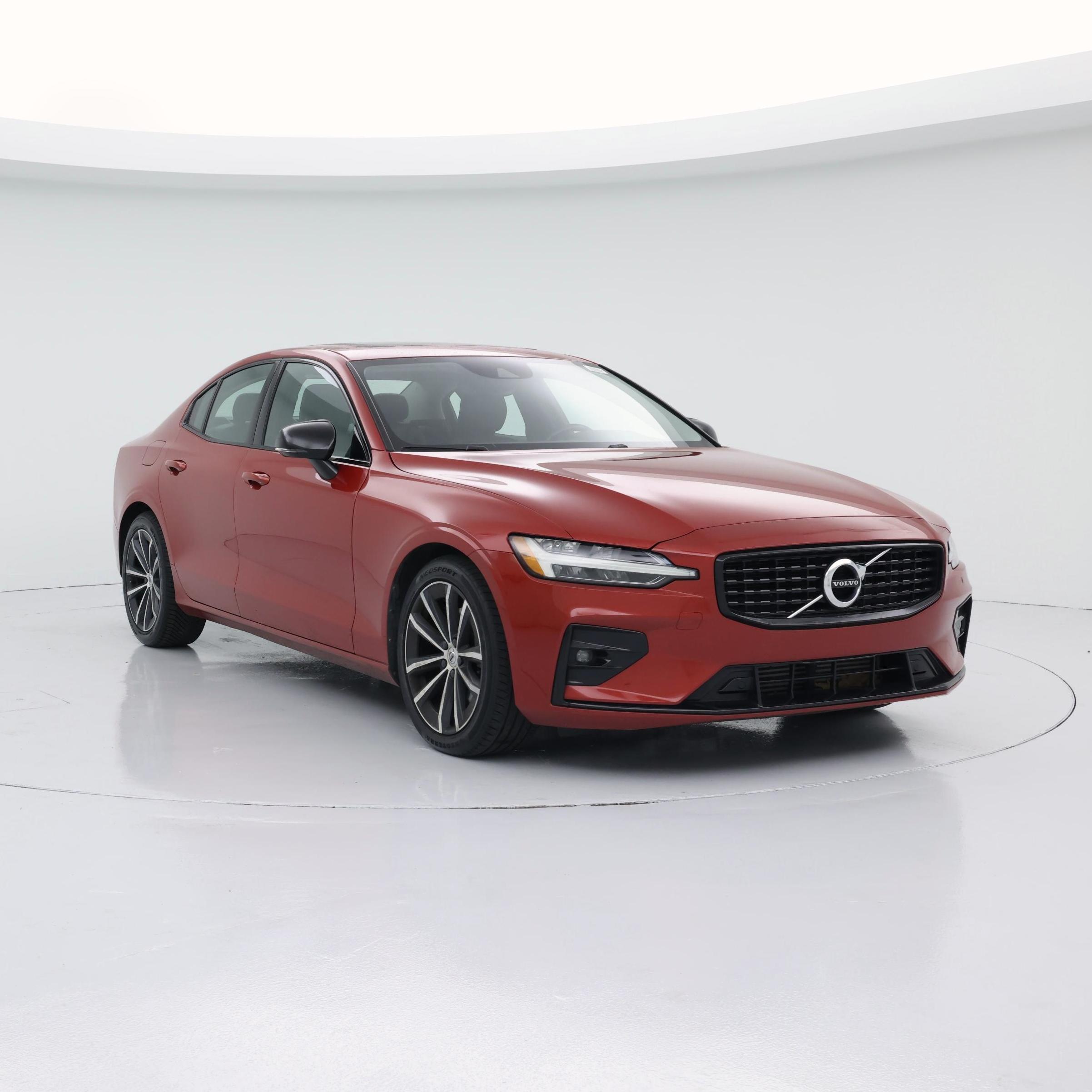 2021 Volvo S60 T5 Momentum FWD