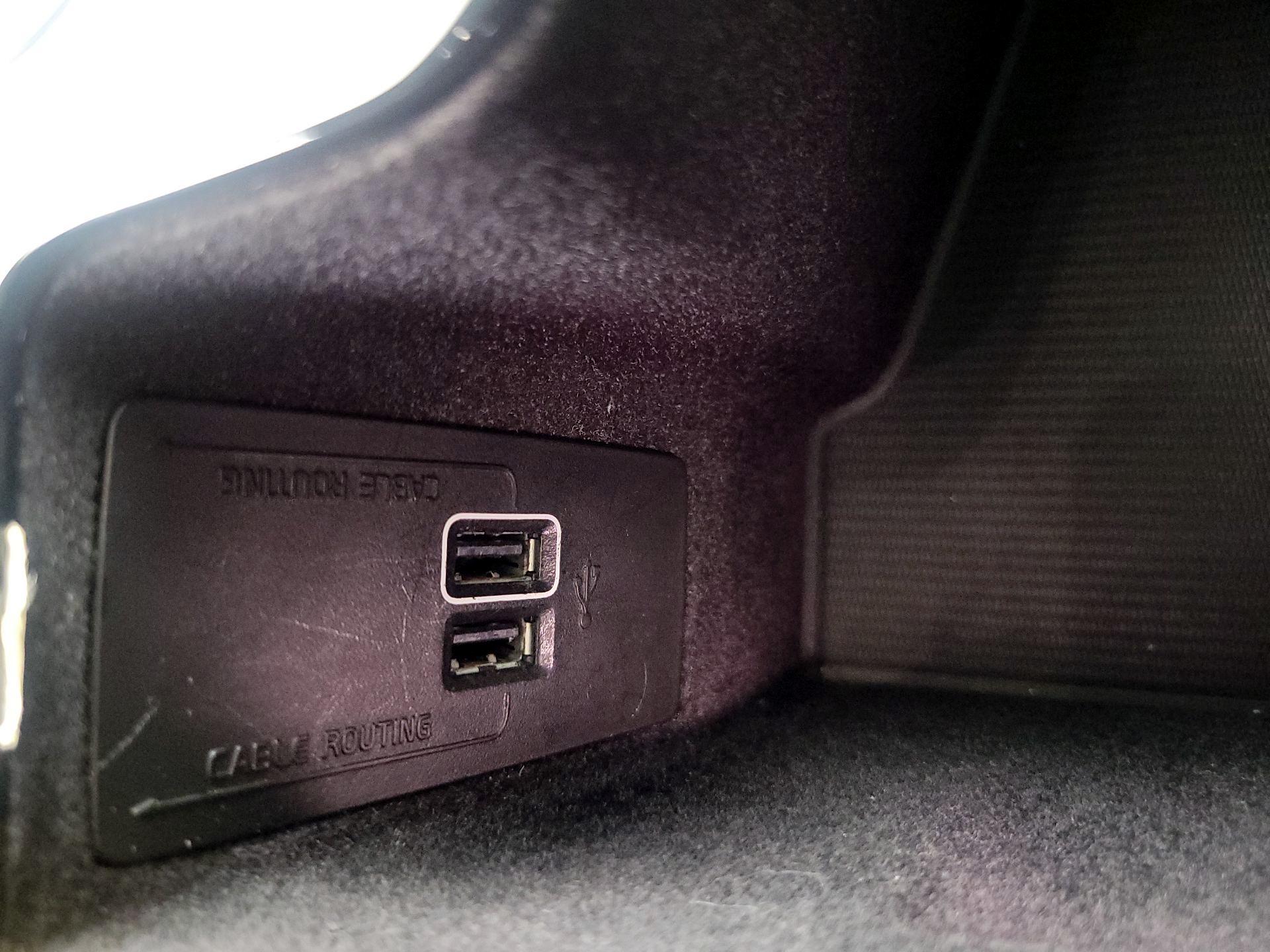 Thumbnail: 2021 Volvo S60 - 18