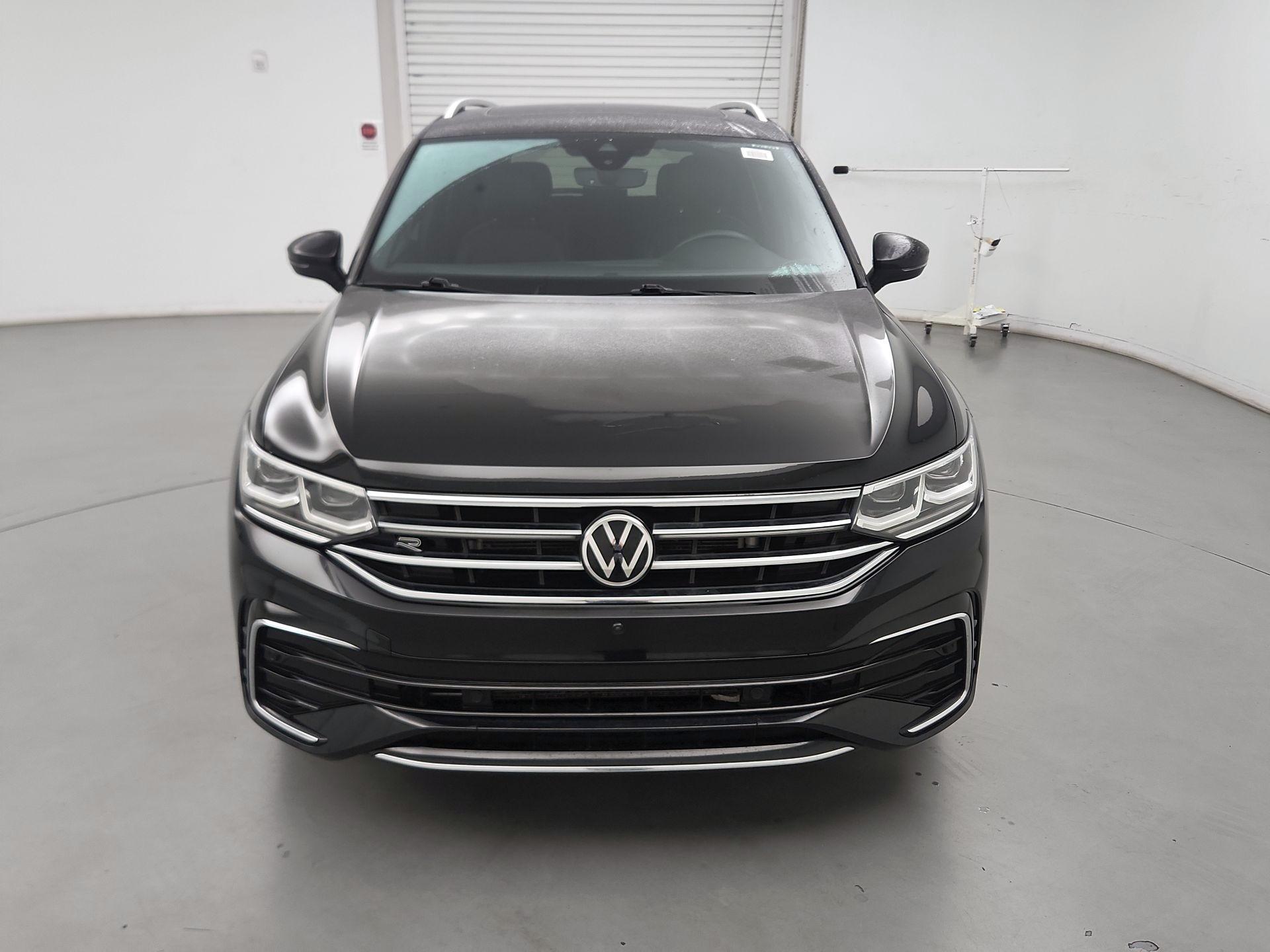 Thumbnail: 2022 Volkswagen Tiguan - 2