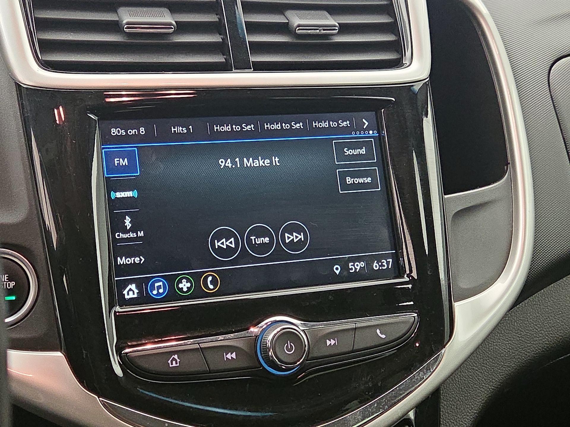 Thumbnail: 2018 Chevrolet Sonic - 15