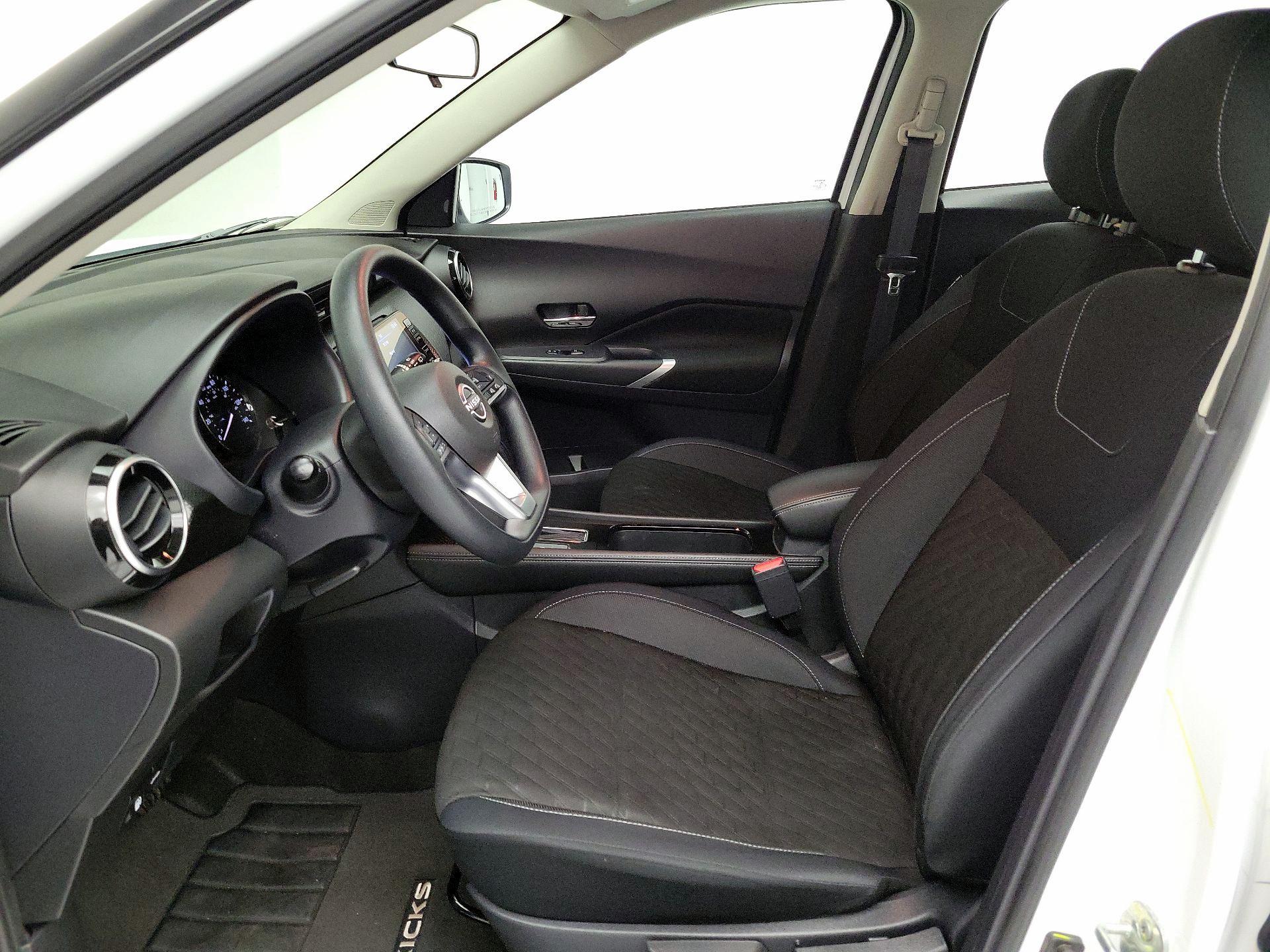 Thumbnail: 2023 Nissan Kicks - 11