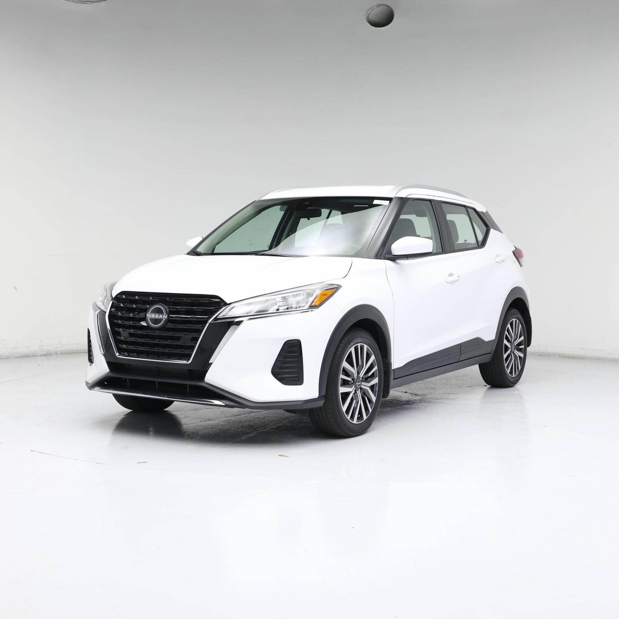 Thumbnail: 2023 Nissan Kicks - 4