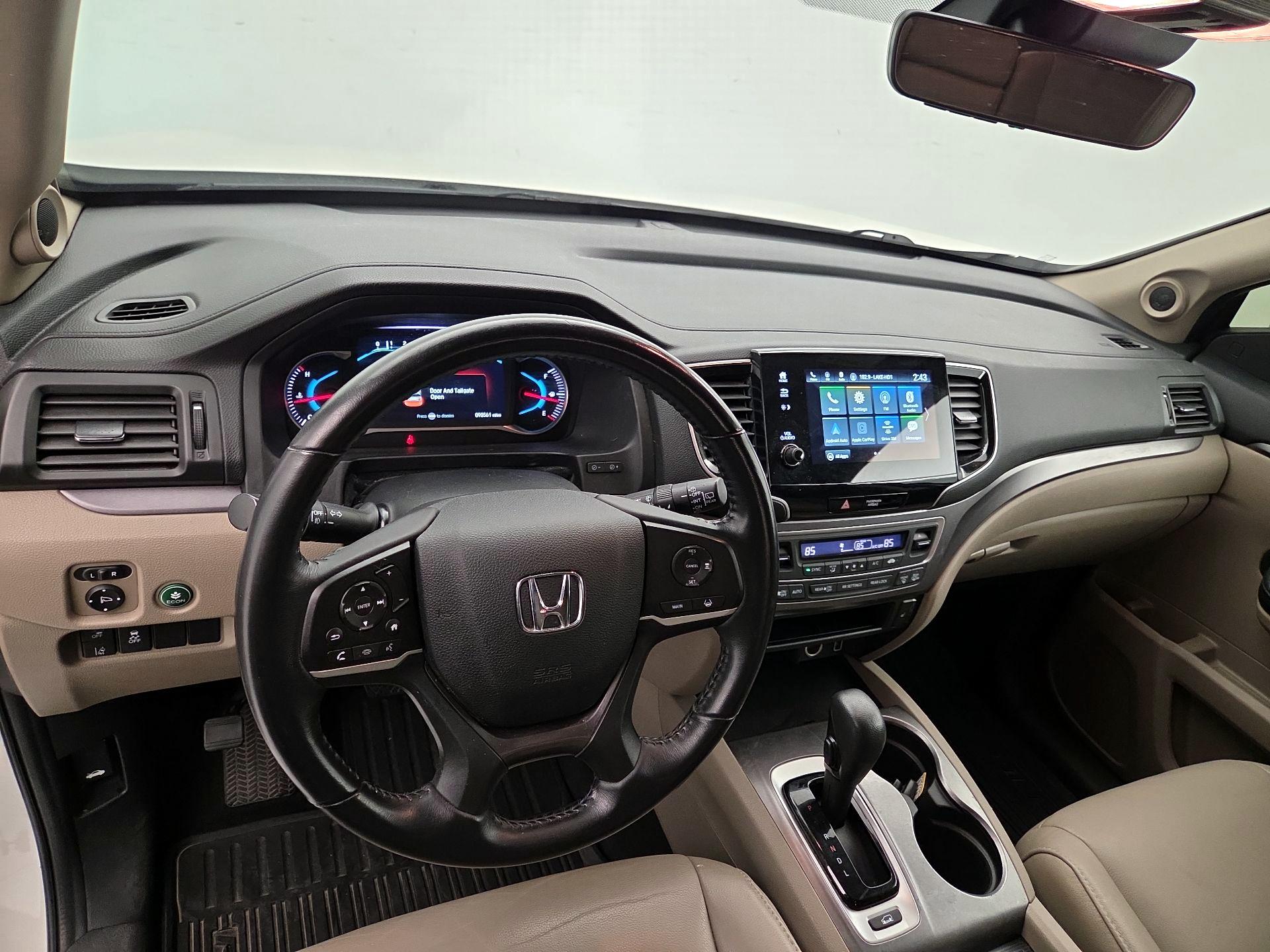 Thumbnail: 2019 Honda Pilot - 9