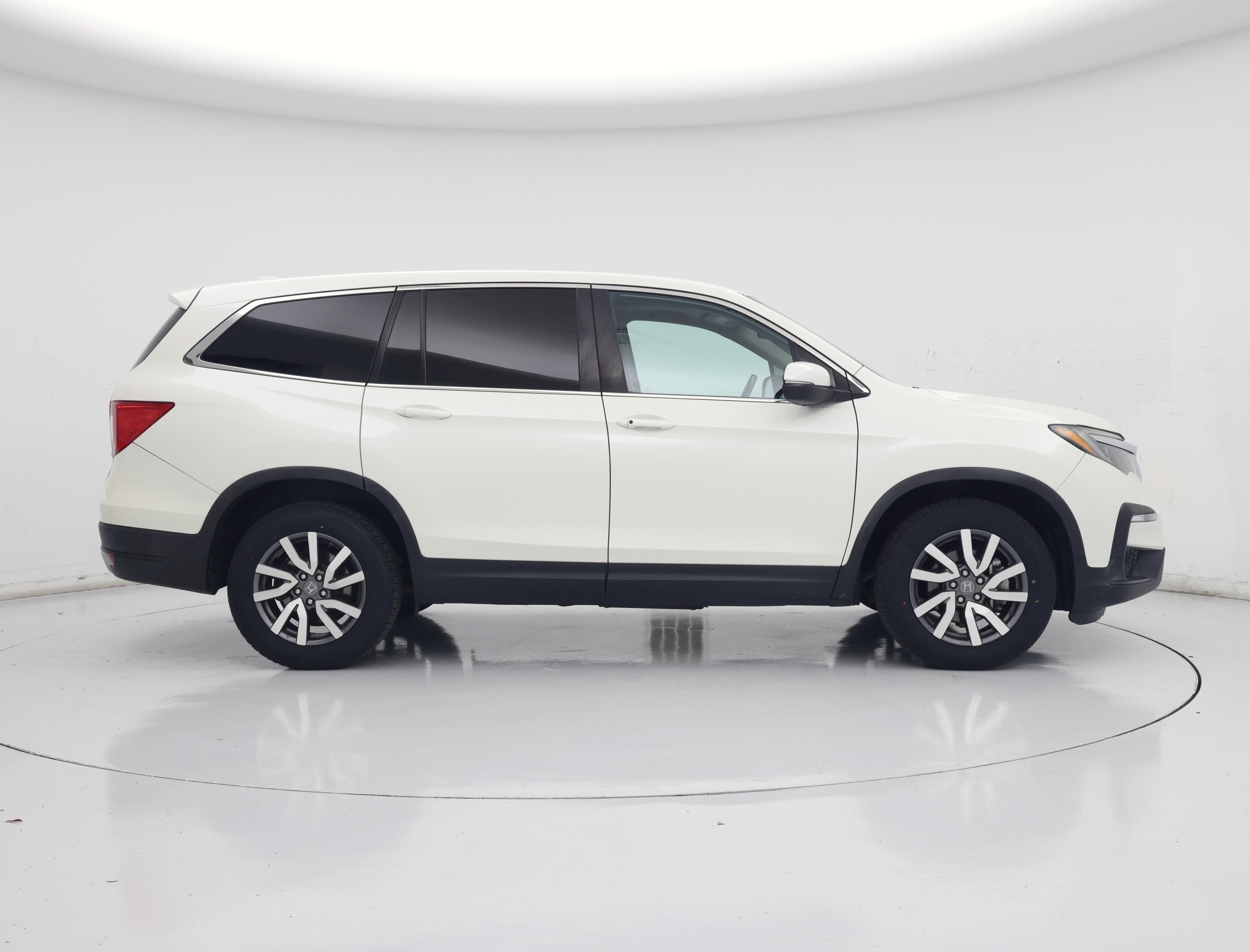 Thumbnail: 2019 Honda Pilot - 7