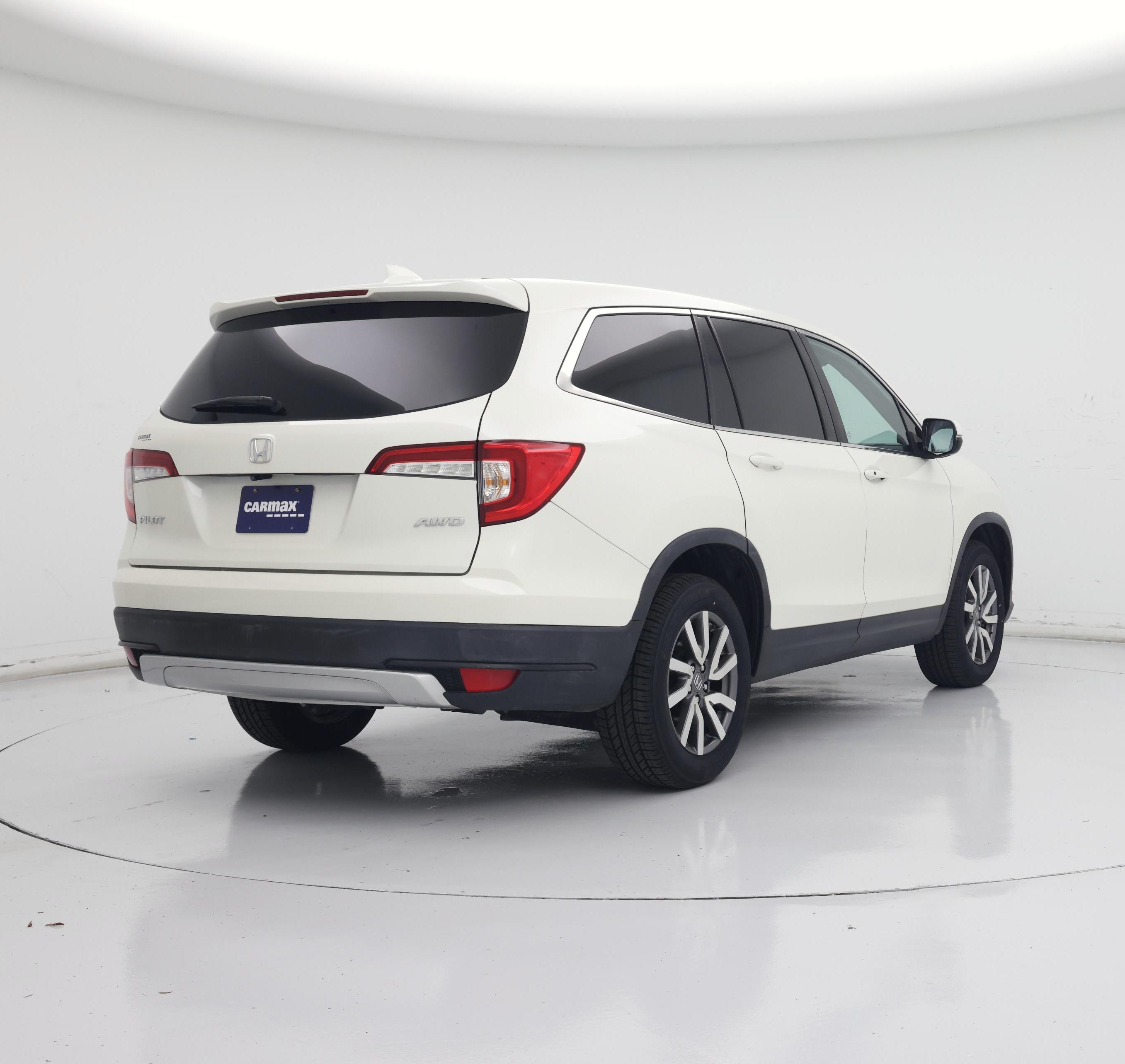 Thumbnail: 2019 Honda Pilot - 8