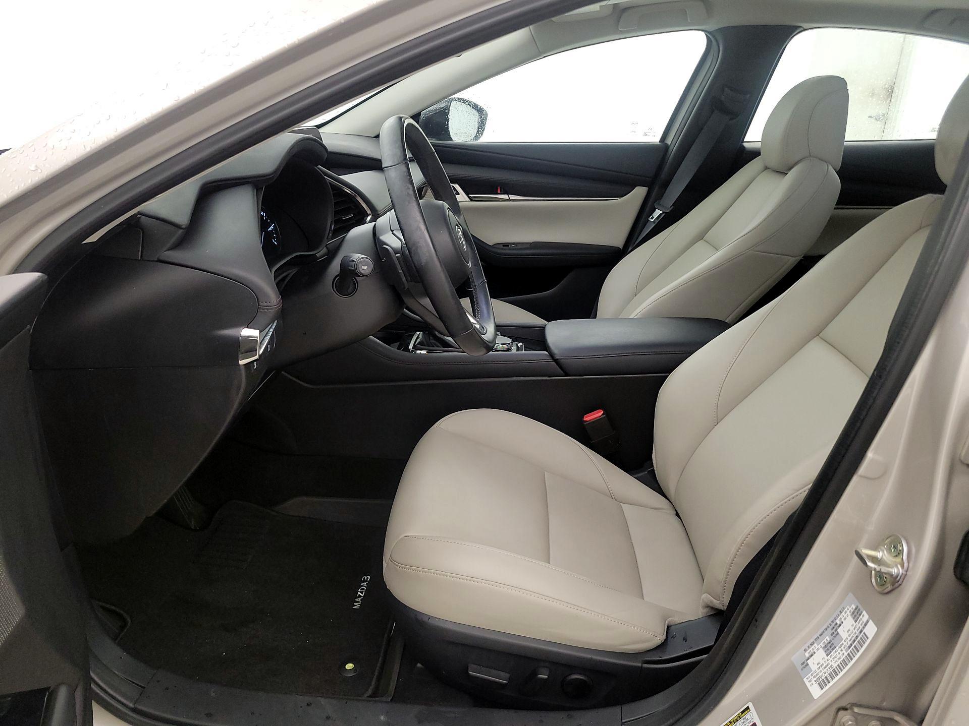 Thumbnail: 2022 Mazda Mazda3 - 11