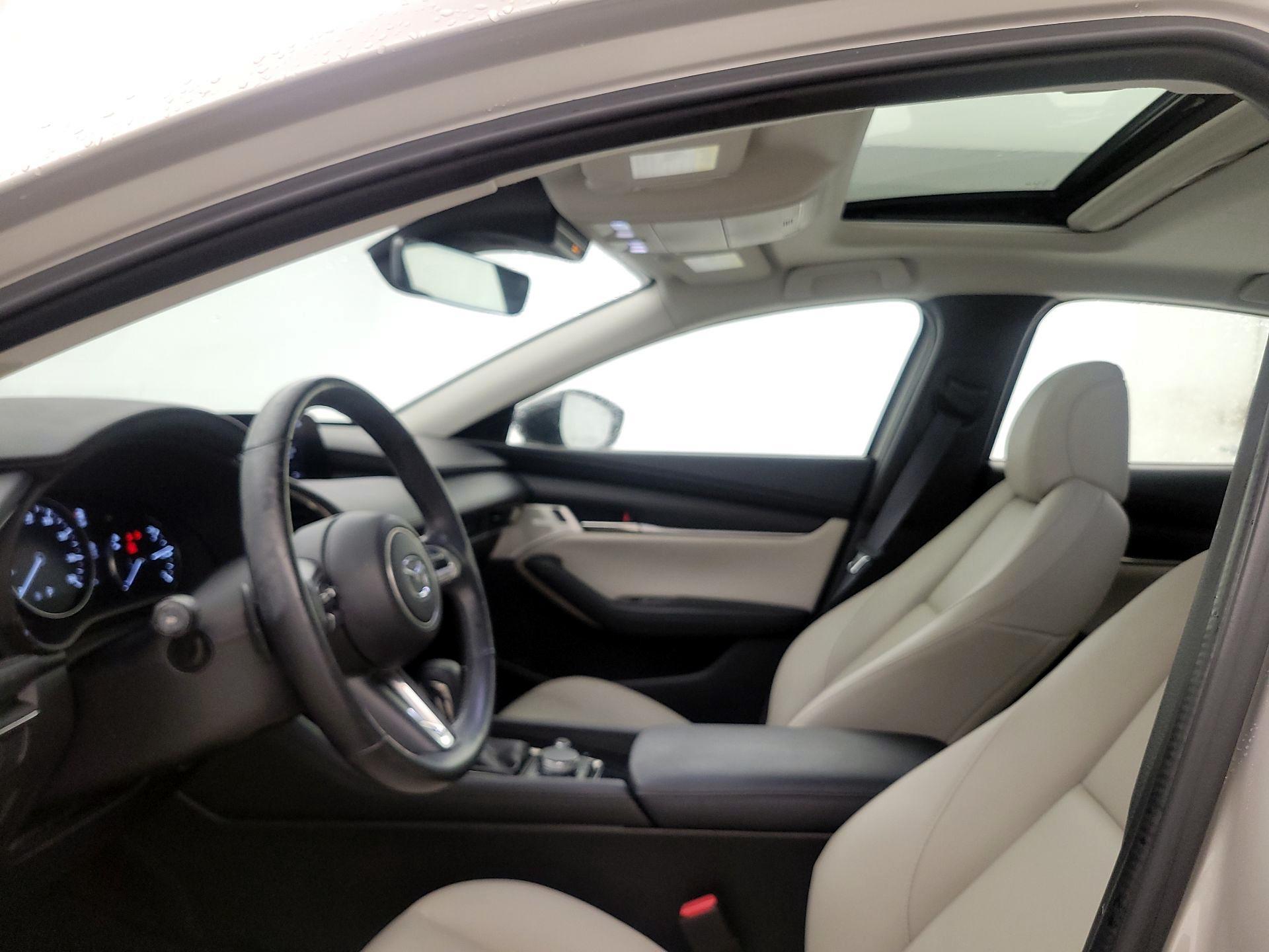 Thumbnail: 2022 Mazda Mazda3 - 19