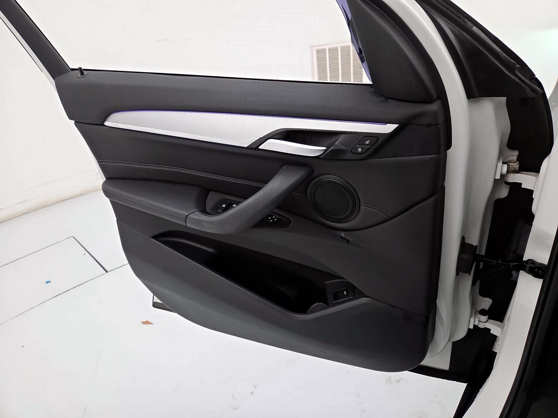 Thumbnail: 2021 BMW X1 - 12