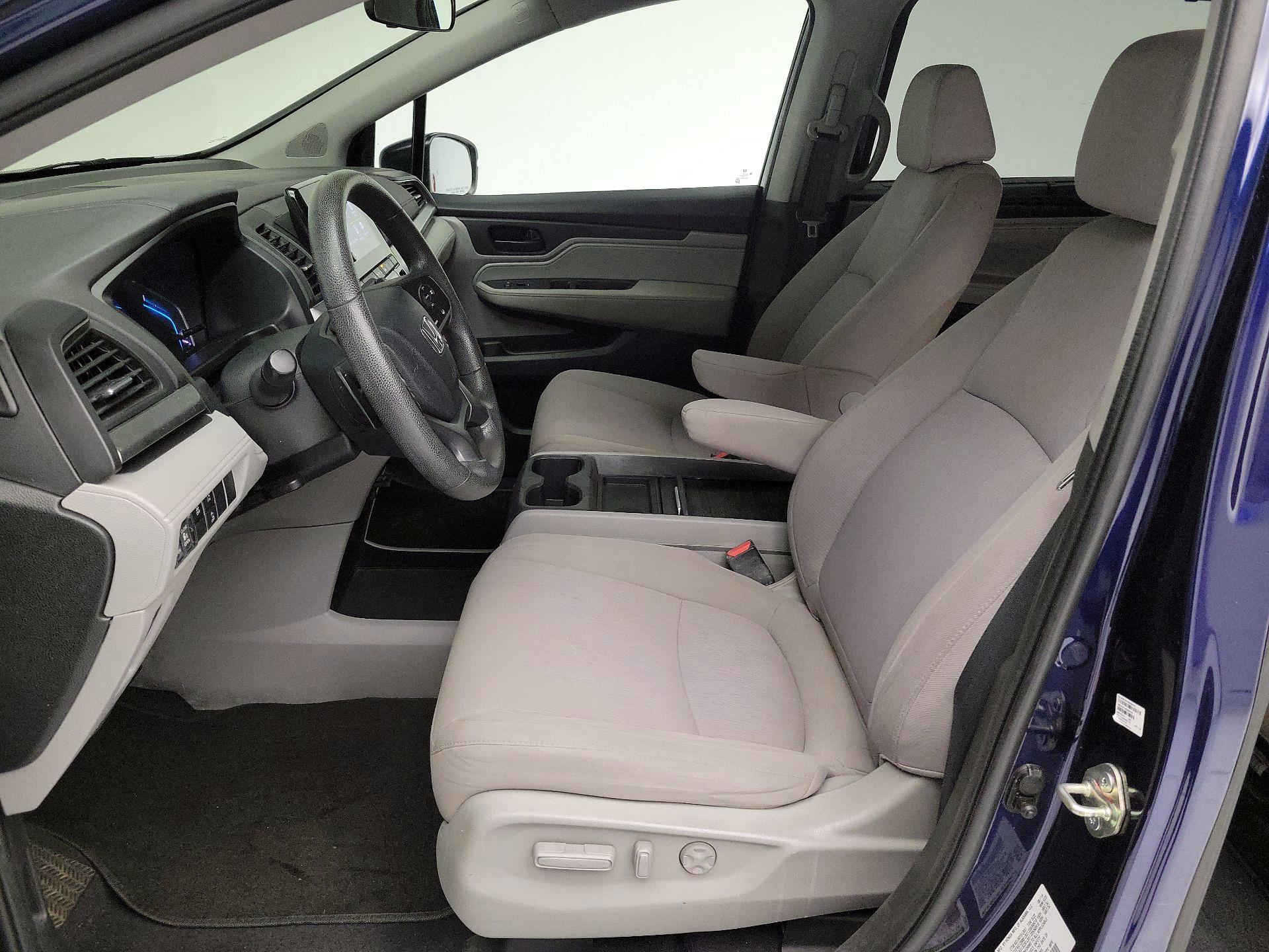 Thumbnail: 2020 Honda Odyssey - 11