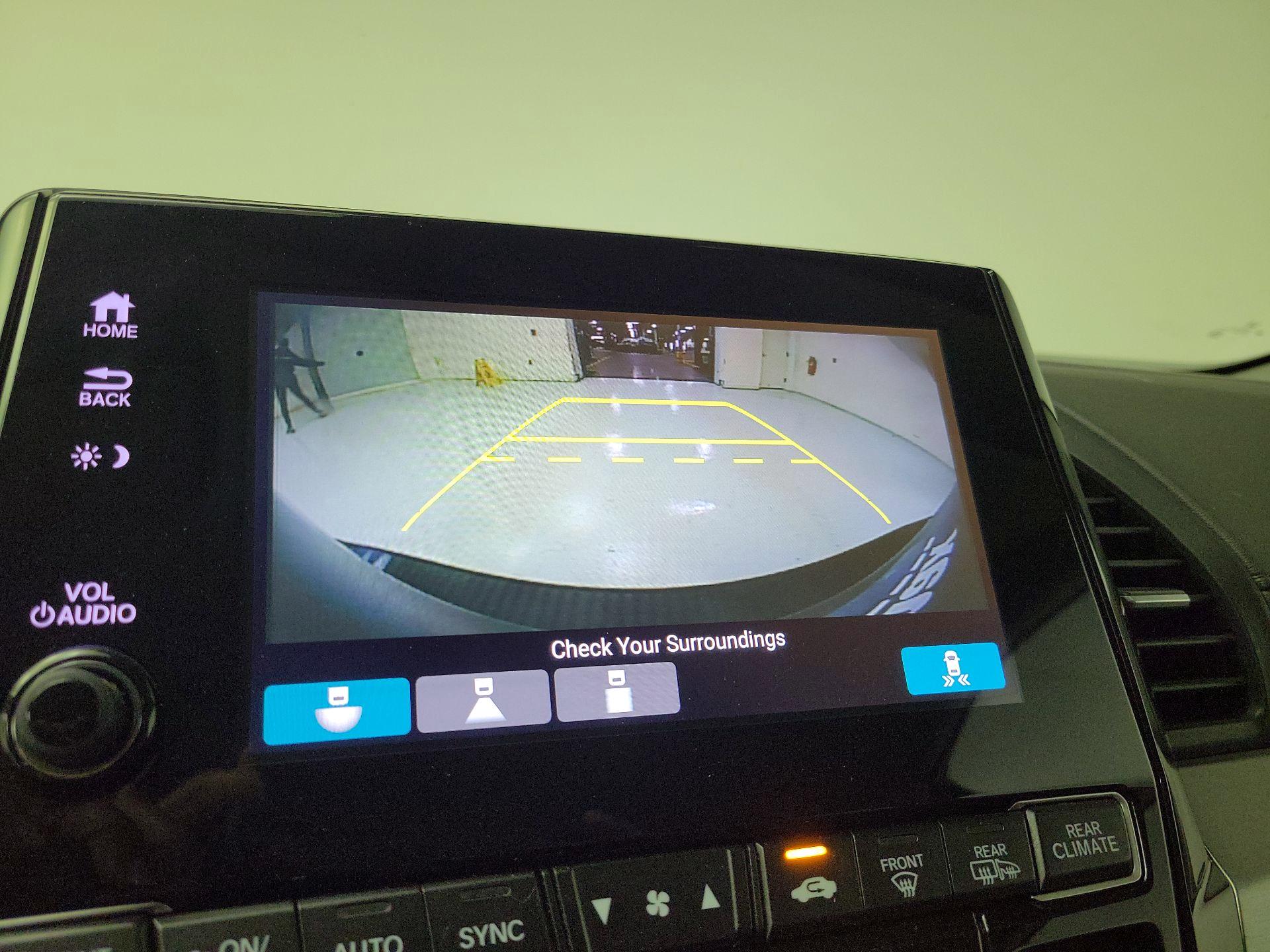 Thumbnail: 2020 Honda Odyssey - 14