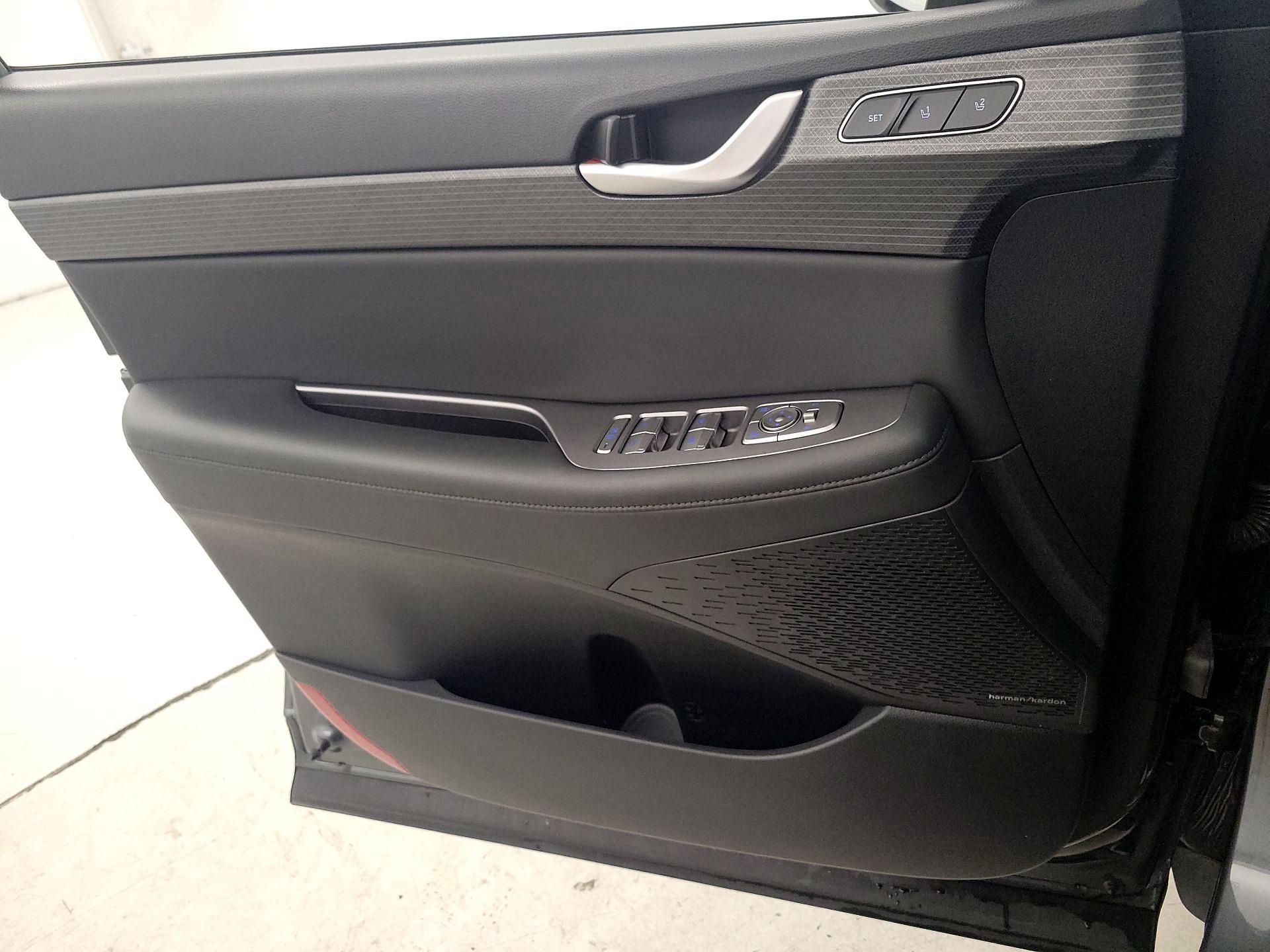 Thumbnail: 2023 Hyundai Palisade - 12