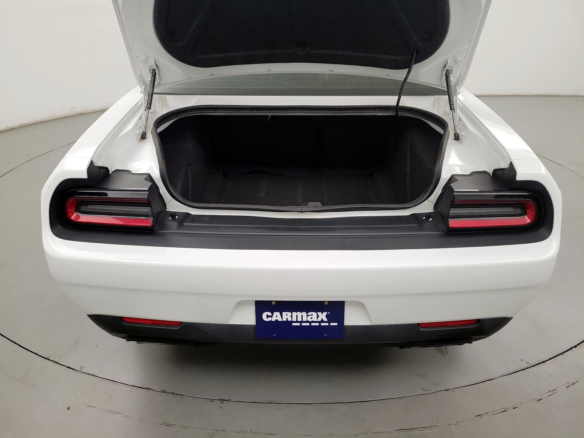 Thumbnail: 2018 Dodge Challenger - 18