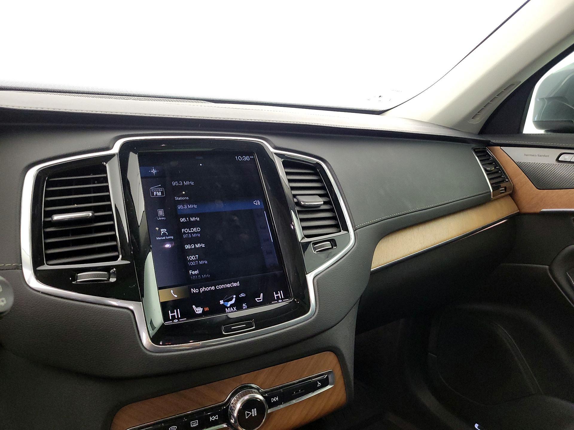 Thumbnail: 2020 Volvo XC90 - 16