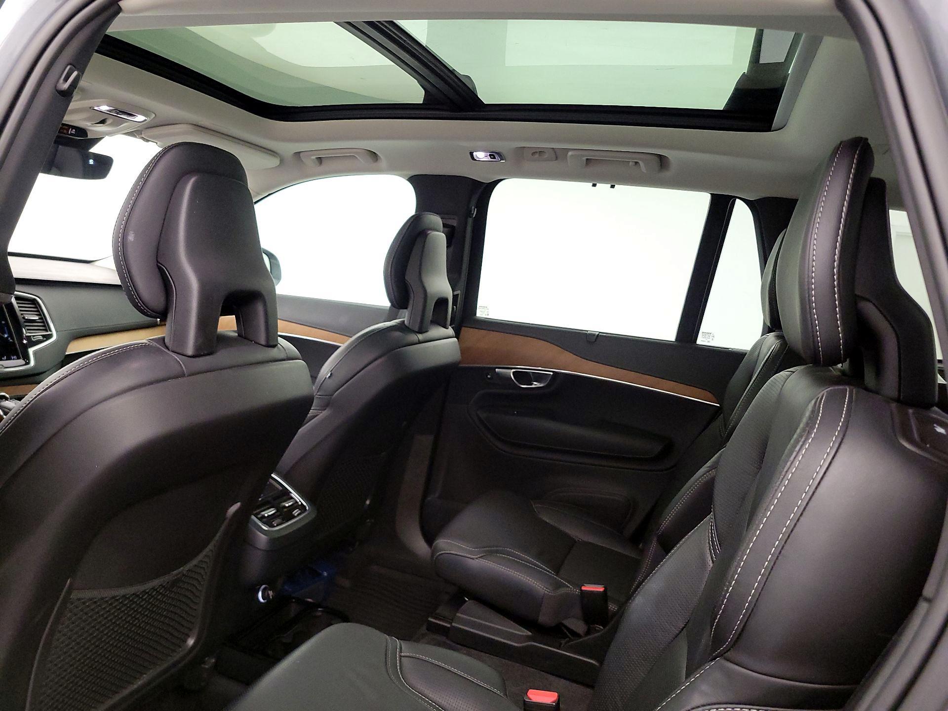 Thumbnail: 2020 Volvo XC90 - 20