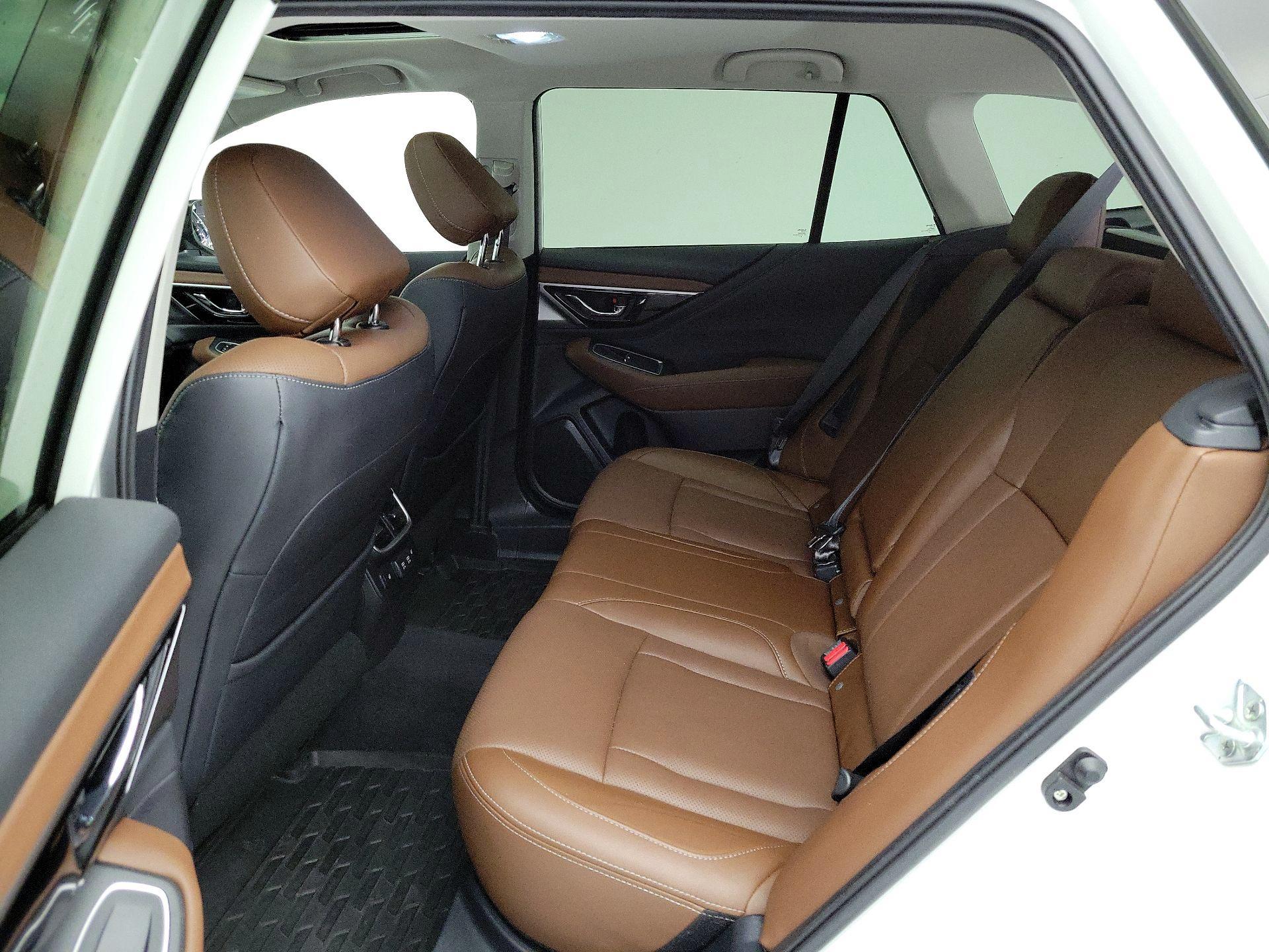 Thumbnail: 2022 Subaru Outback - 20