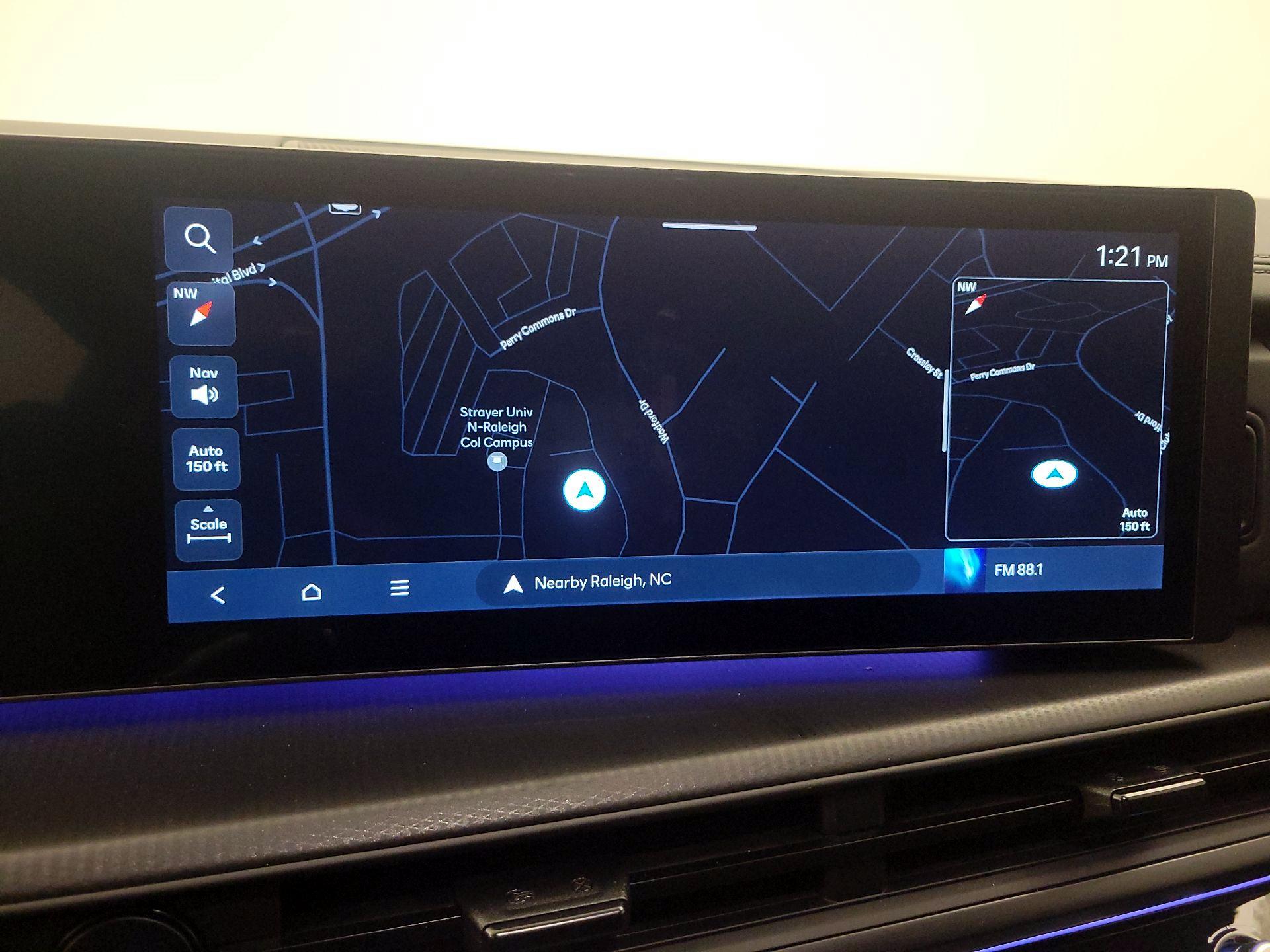 Thumbnail: 2024 Hyundai Santa Fe - 14