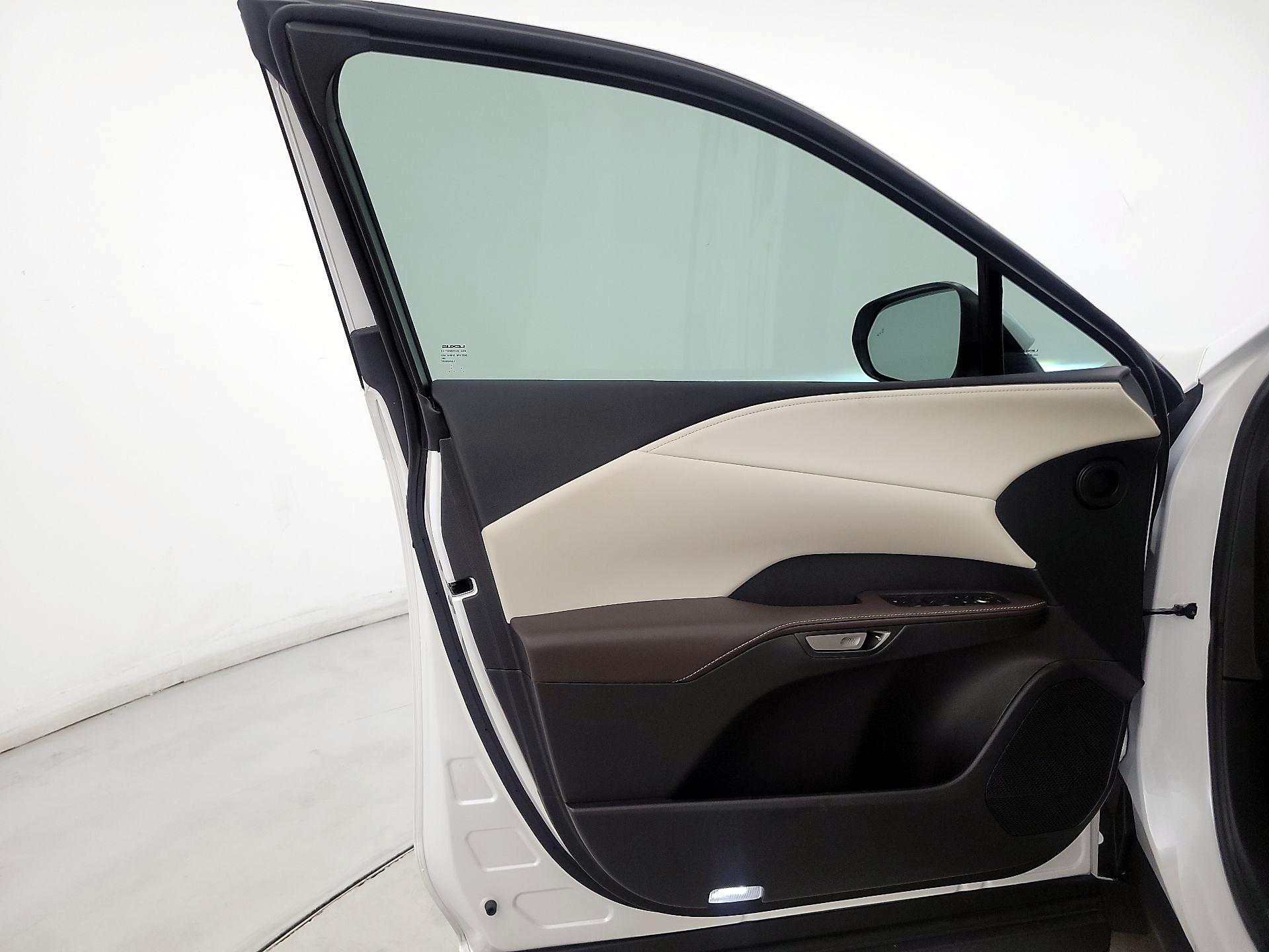 Thumbnail: 2024 Lexus RX - 12