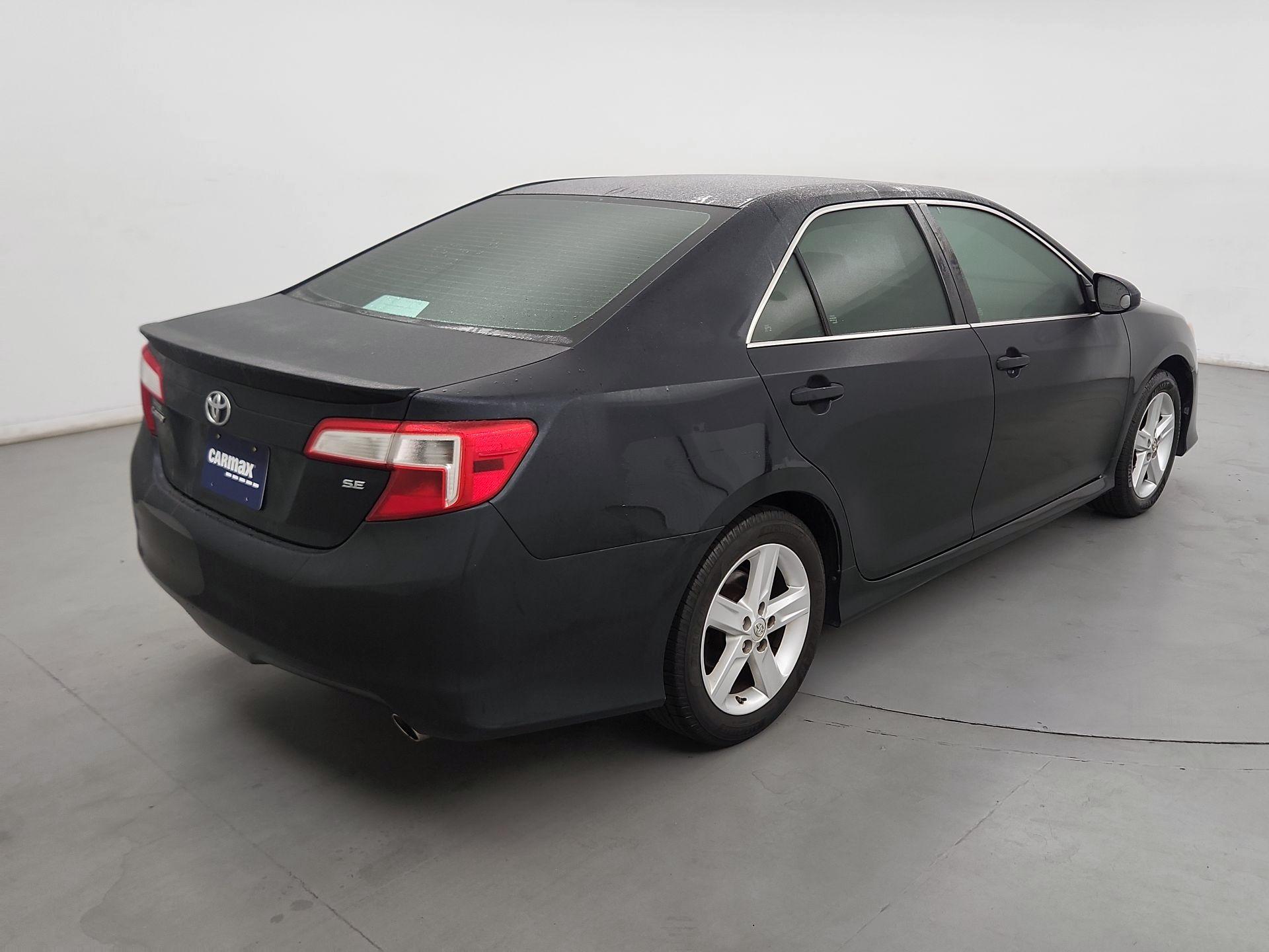 Thumbnail: 2014 Toyota Camry - 5