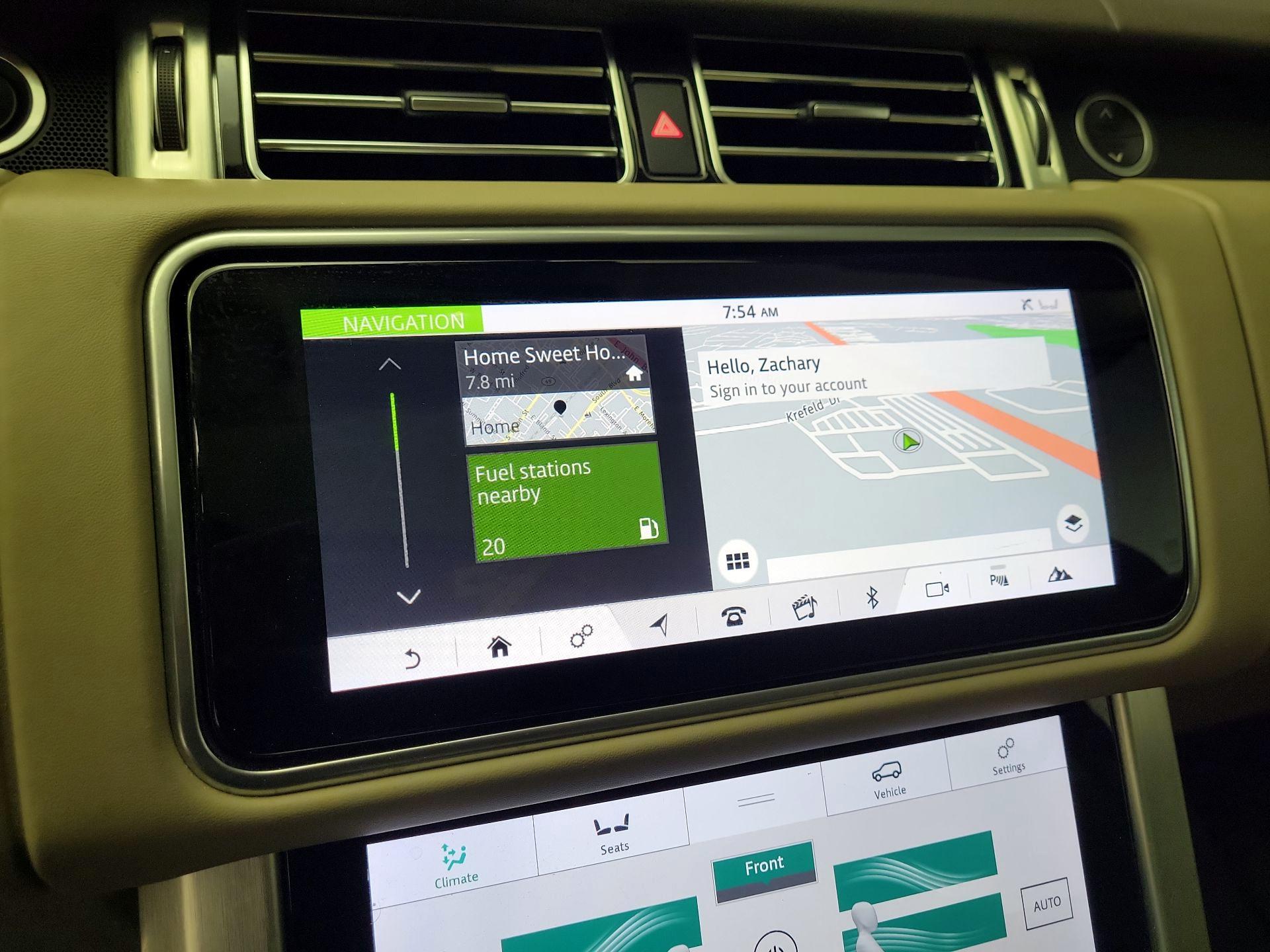 Thumbnail: 2021 Land Rover Range Rover - 14