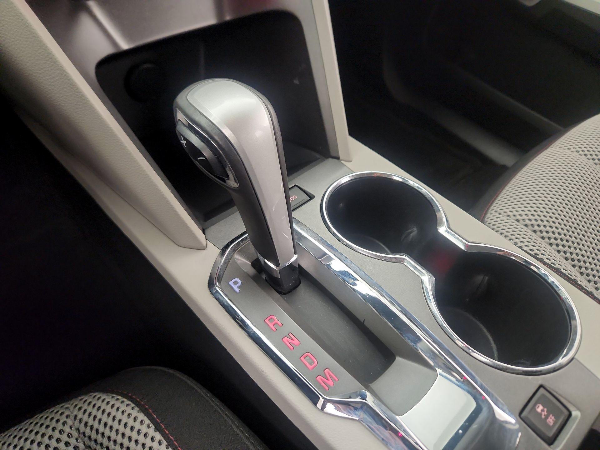 Thumbnail: 2014 GMC Terrain - 18