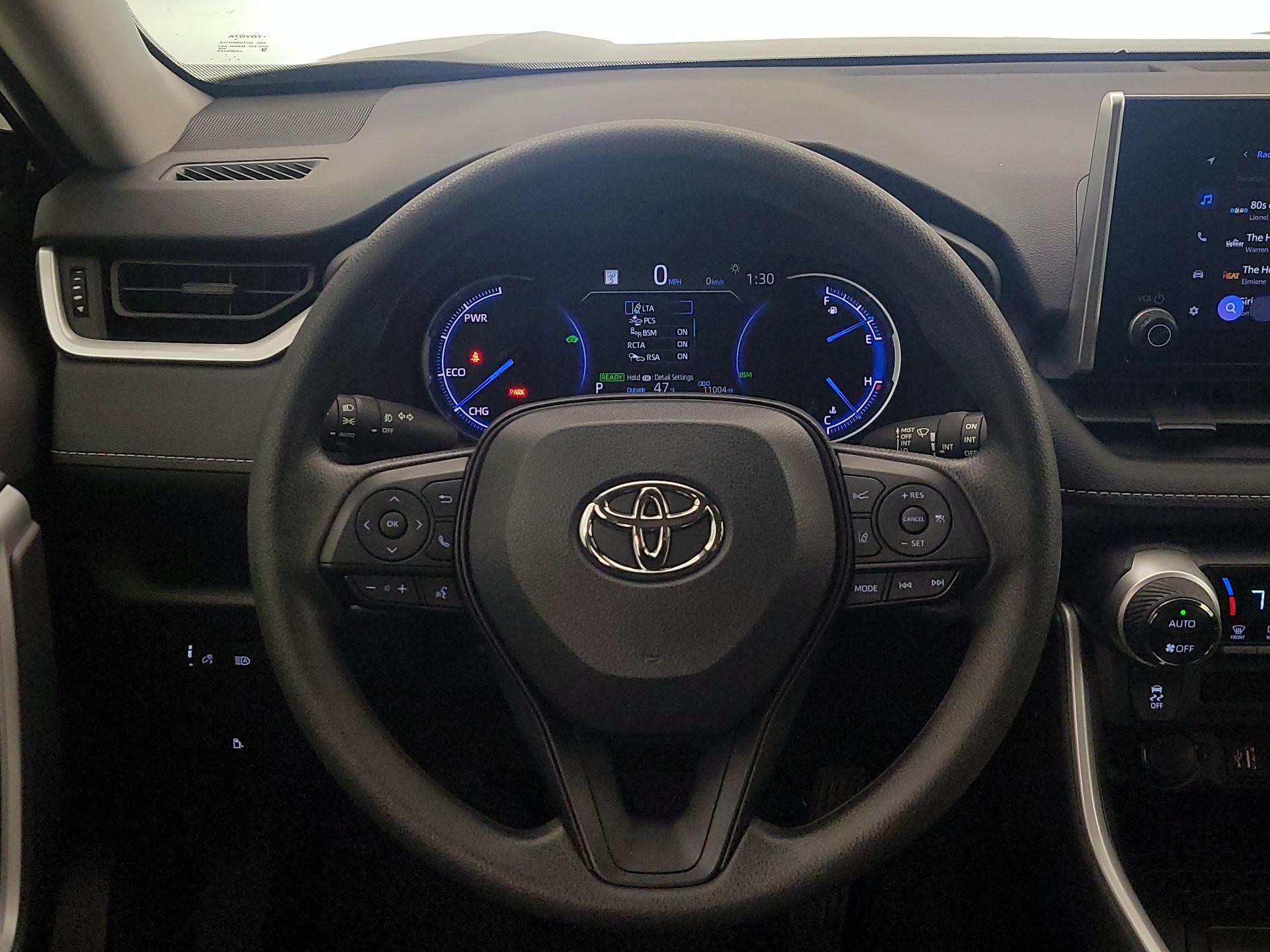 Thumbnail: 2024 Toyota RAV4 - 10