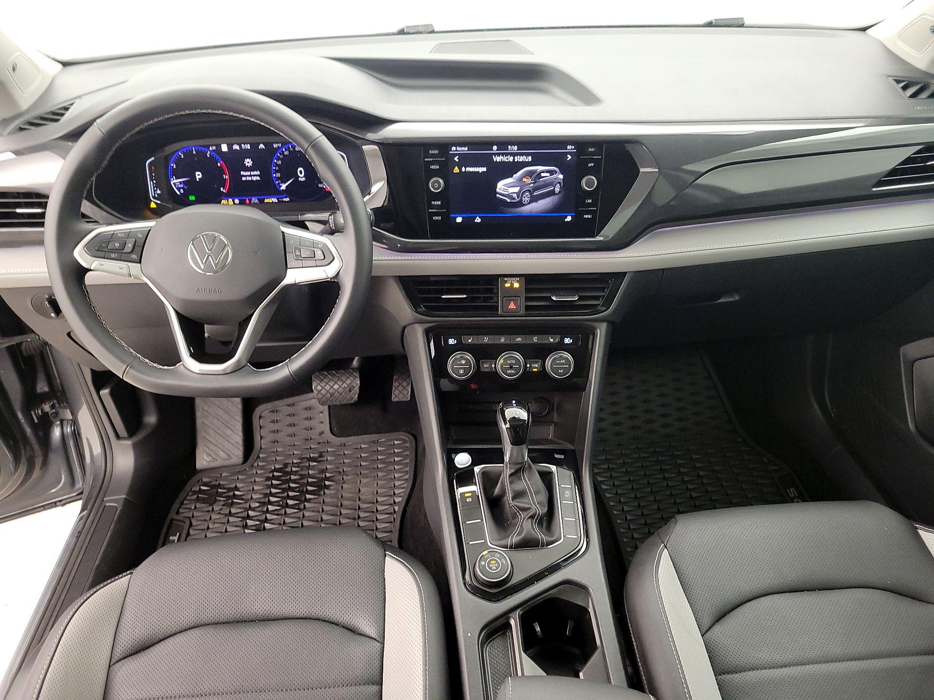 Thumbnail: 2024 Volkswagen Taos - 9