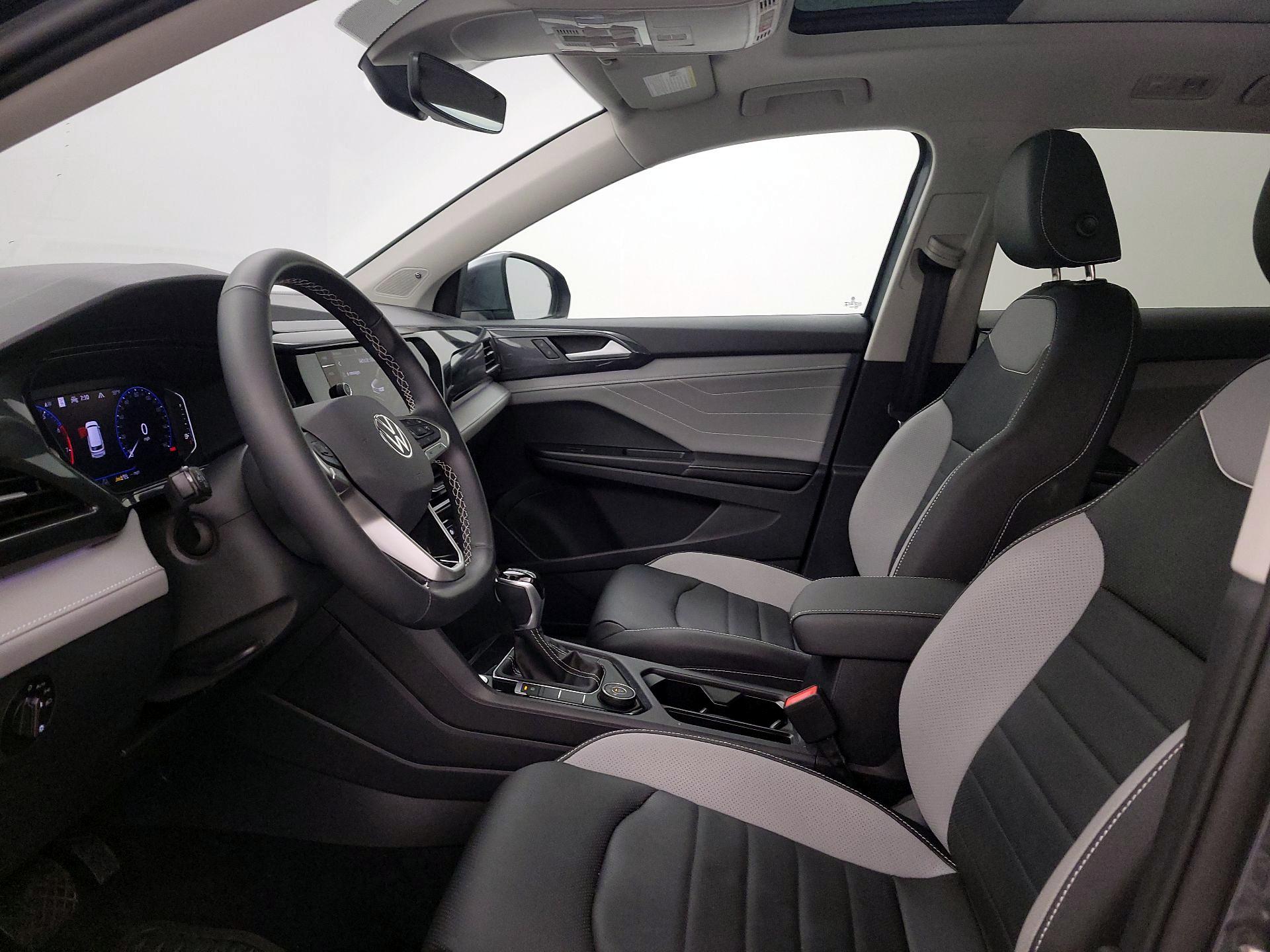 Thumbnail: 2024 Volkswagen Taos - 11