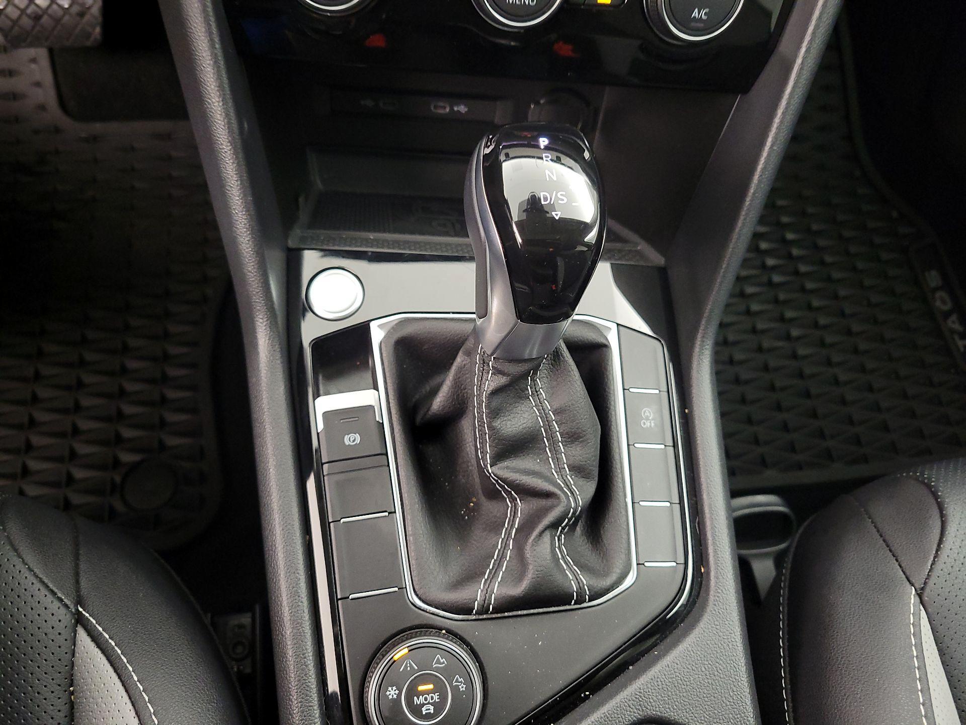 Thumbnail: 2024 Volkswagen Taos - 17