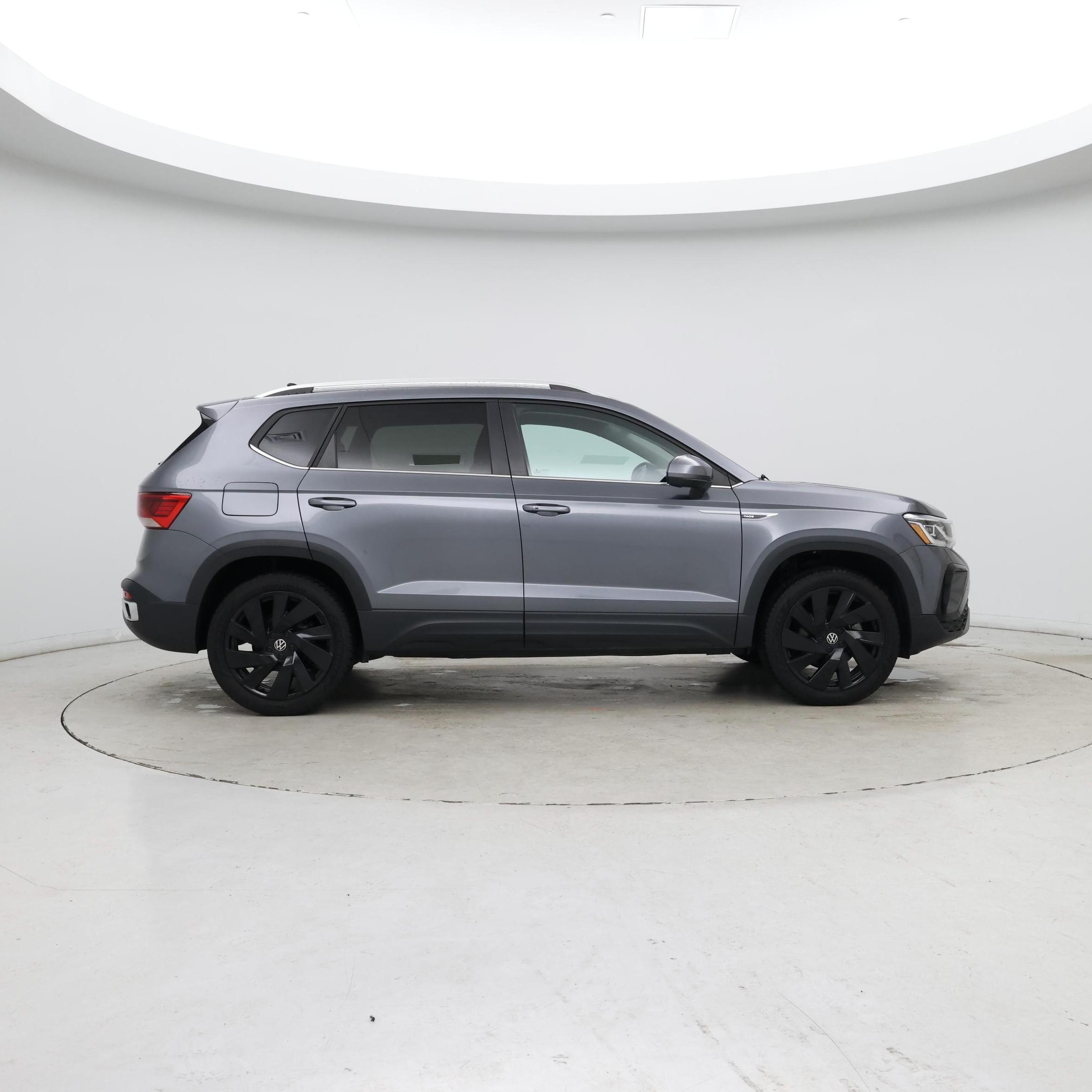 Thumbnail: 2024 Volkswagen Taos - 7