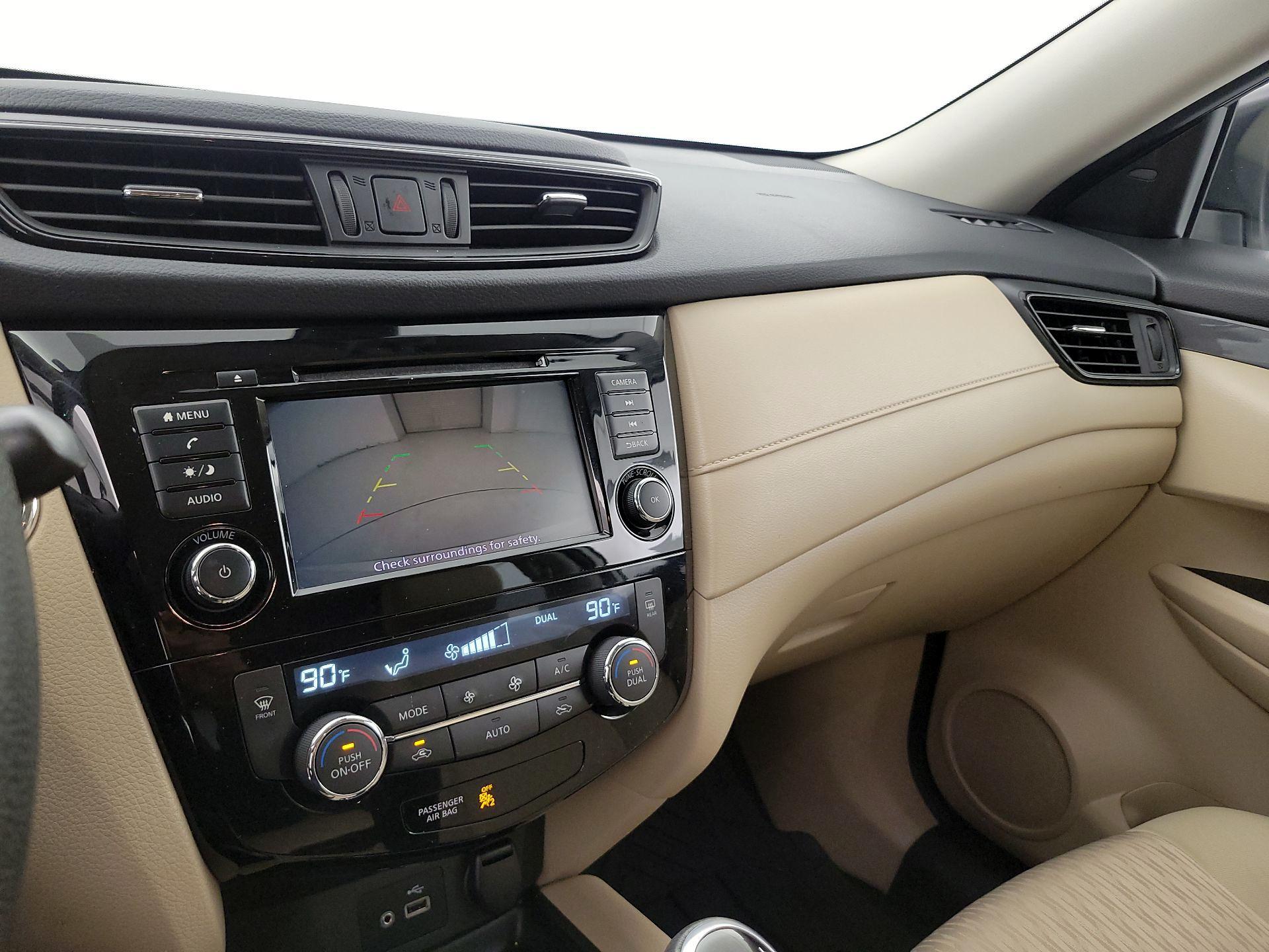 Thumbnail: 2020 Nissan Rogue - 14