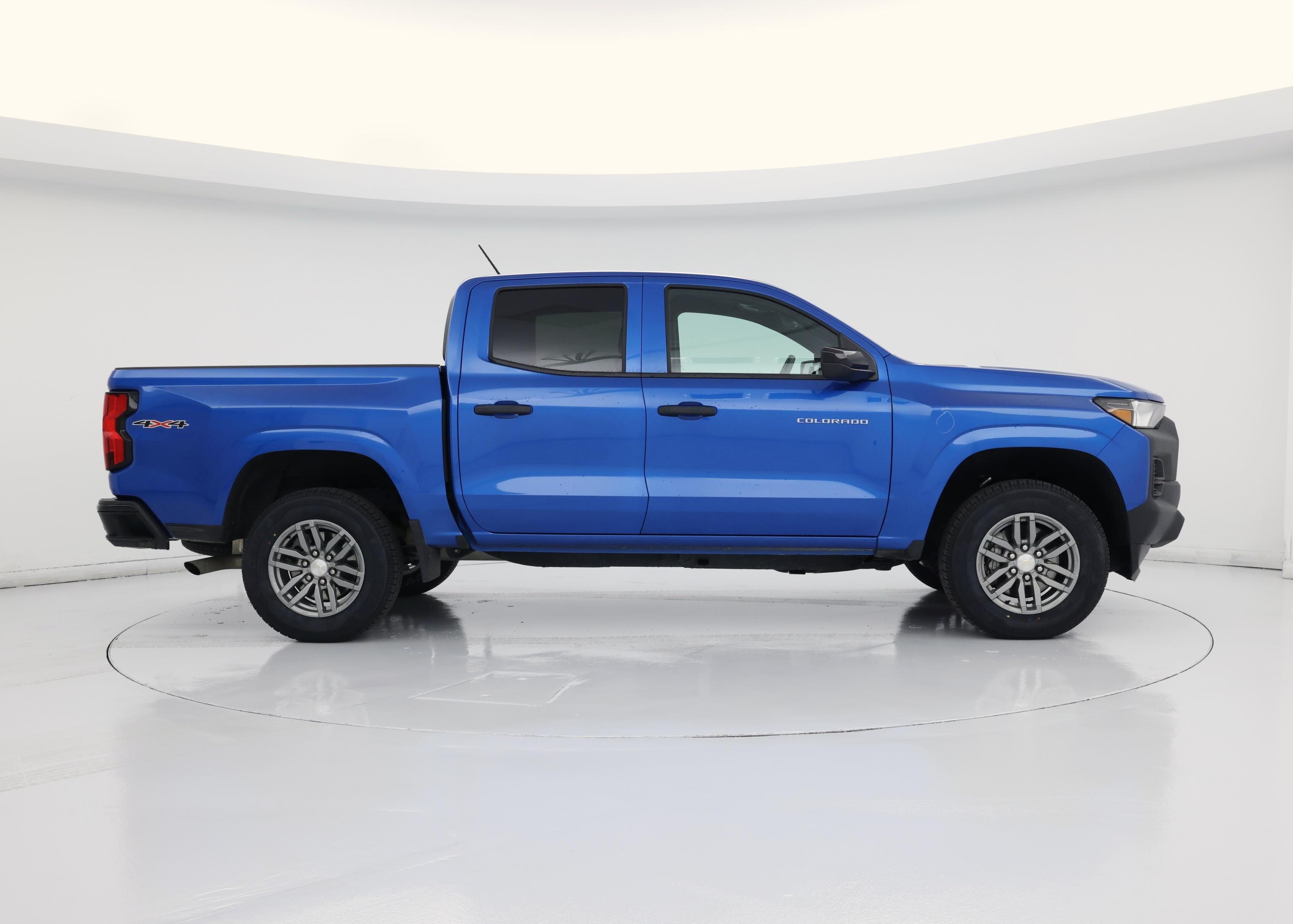 Thumbnail: 2024 Chevrolet Colorado - 7