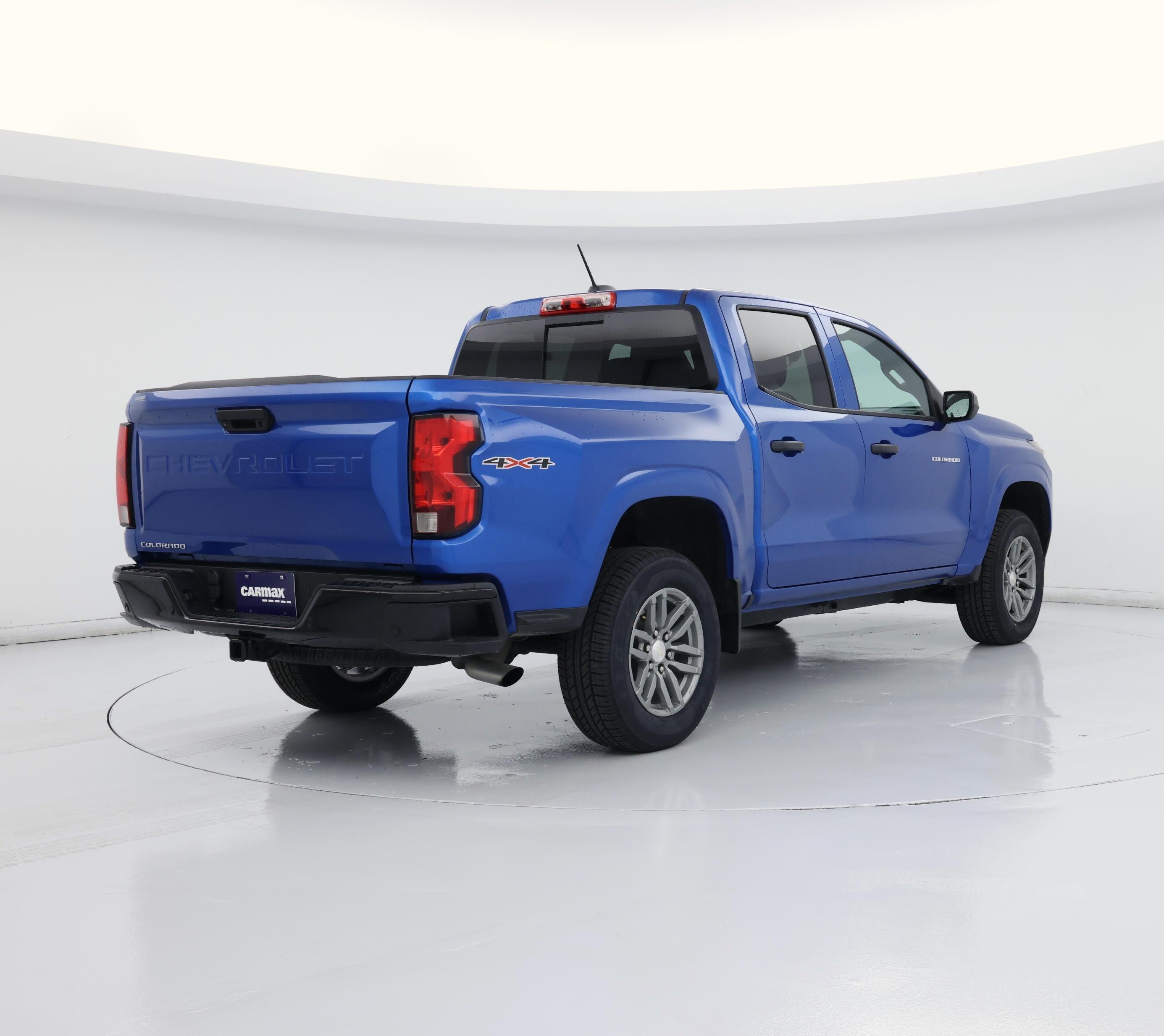 Thumbnail: 2024 Chevrolet Colorado - 8