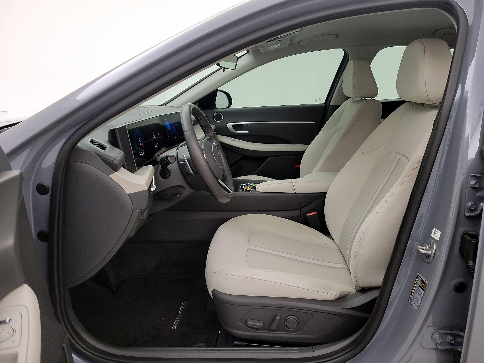 Thumbnail: 2025 Hyundai Sonata - 11