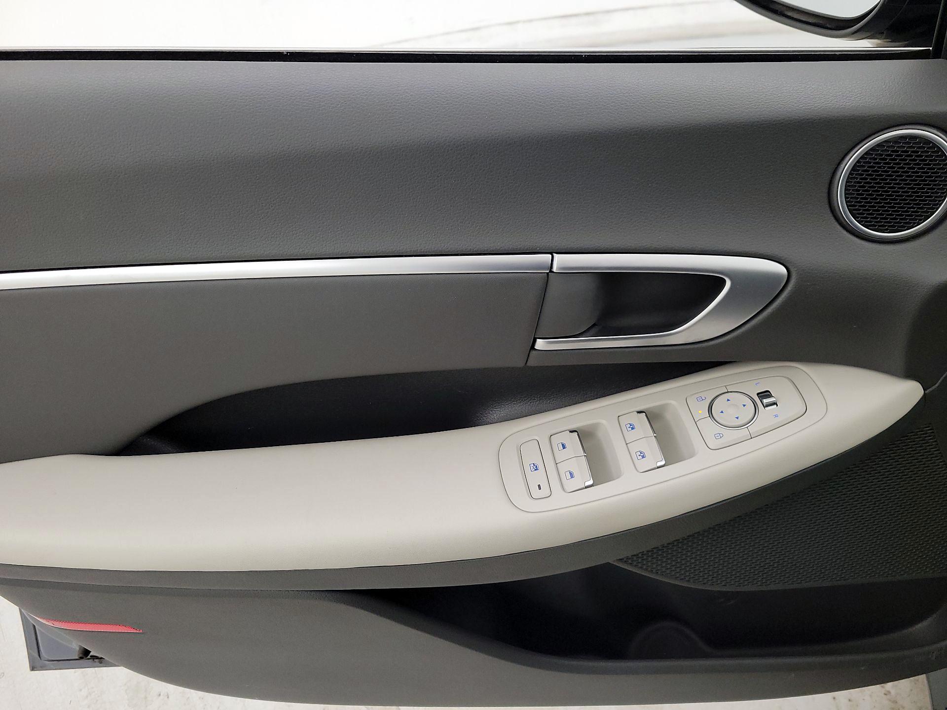 Thumbnail: 2025 Hyundai Sonata - 12