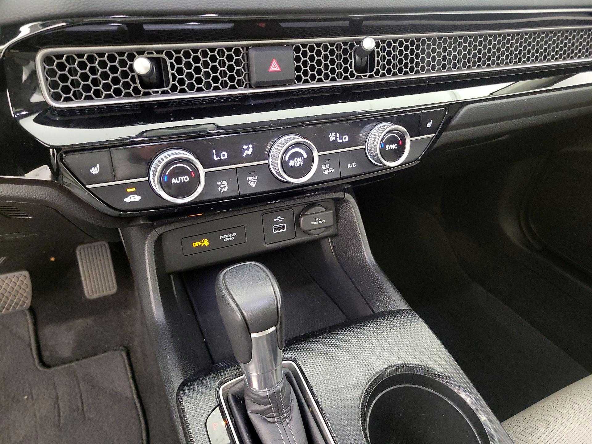 Thumbnail: 2024 Honda Civic - 16