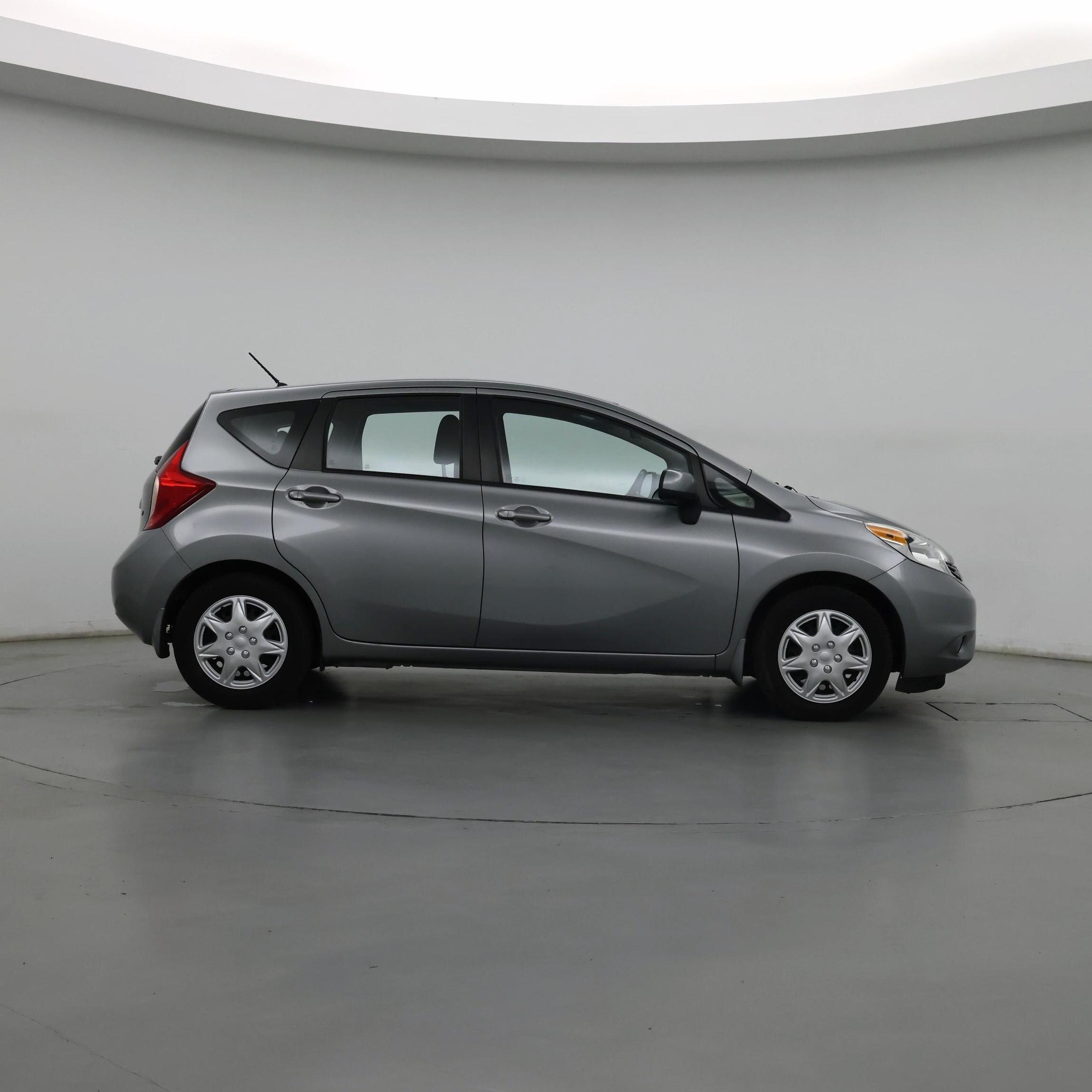 Thumbnail: 2014 Nissan Versa Note - 7