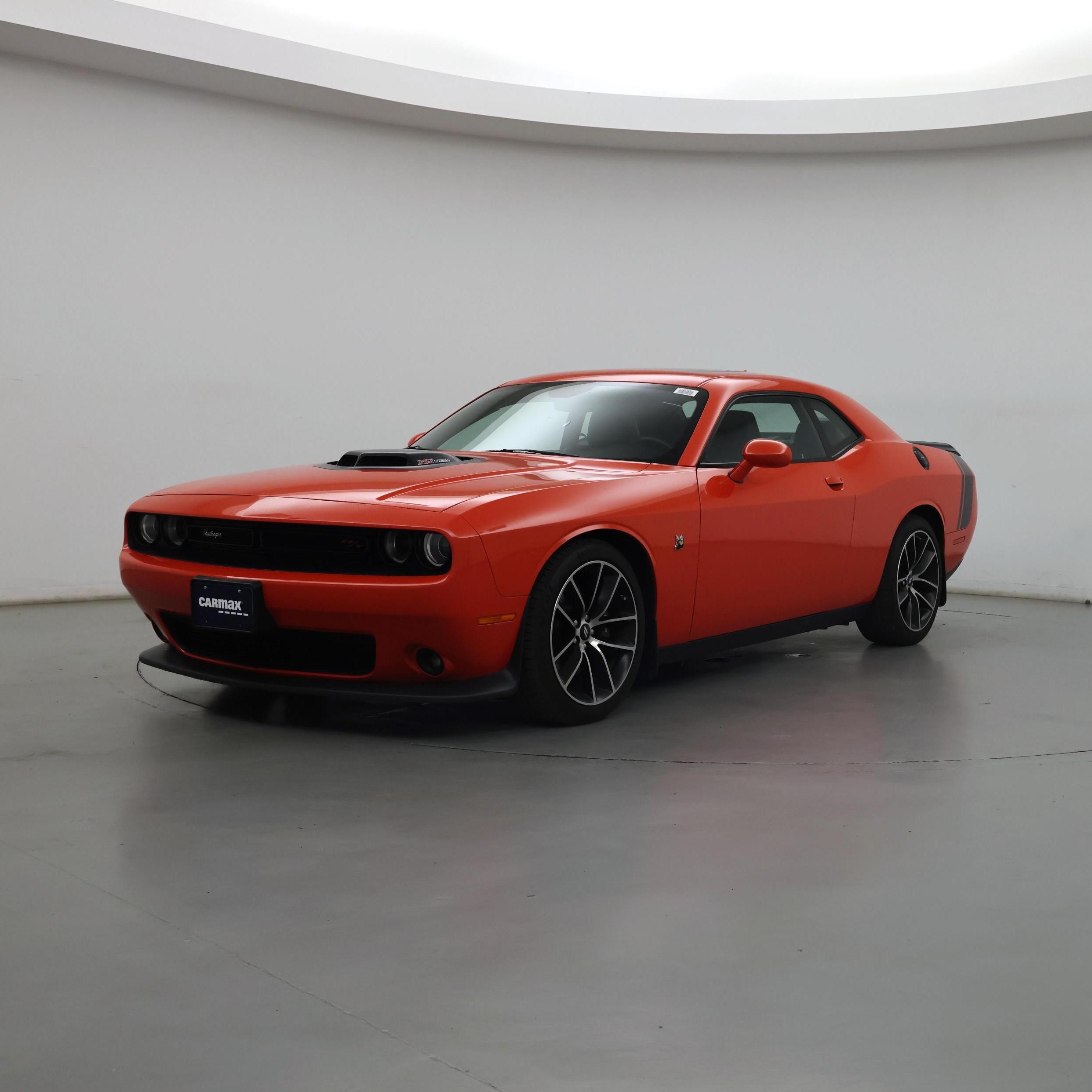 Thumbnail: 2016 Dodge Challenger - 4