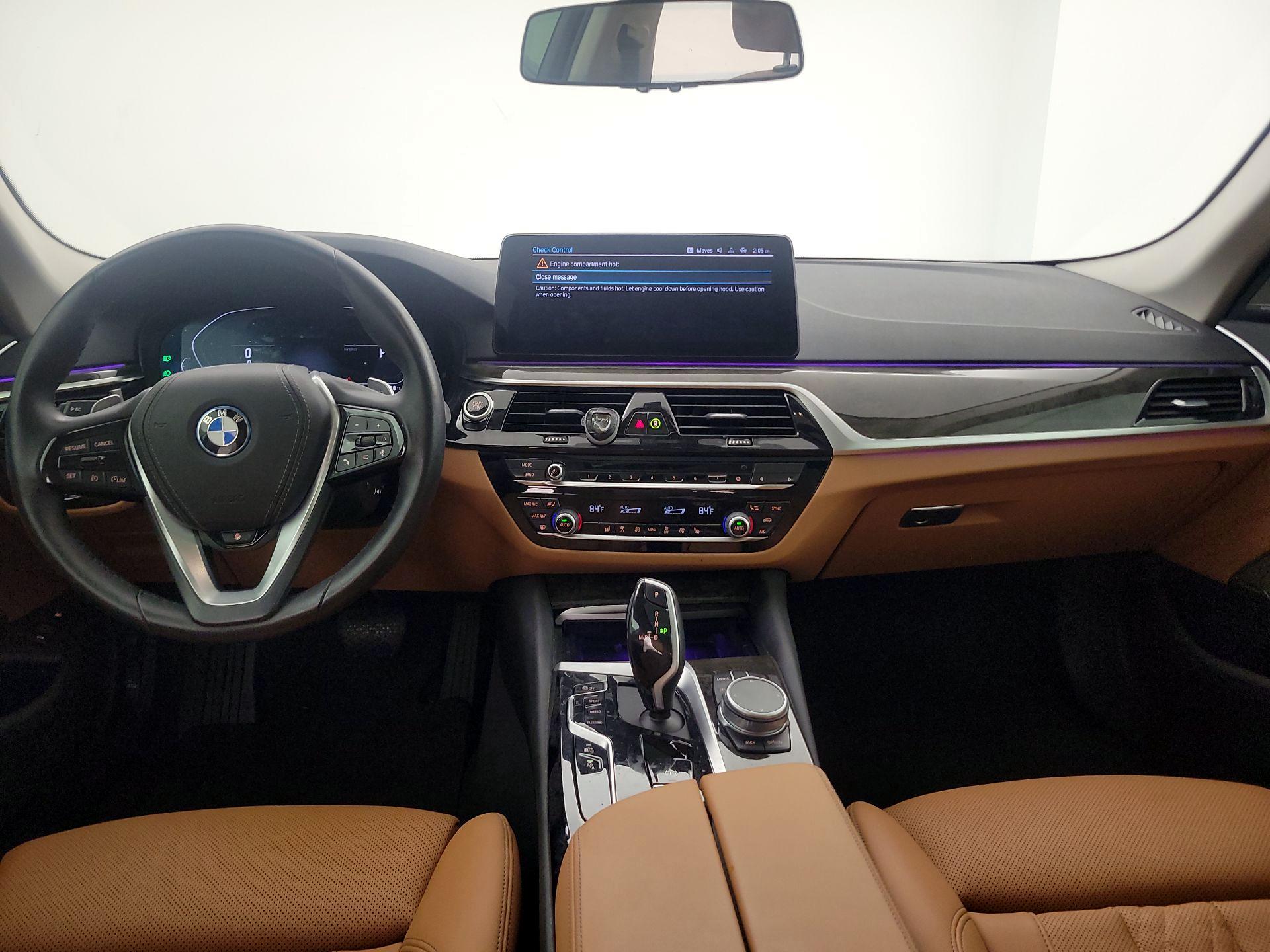 Thumbnail: 2022 BMW 5 Series - 9