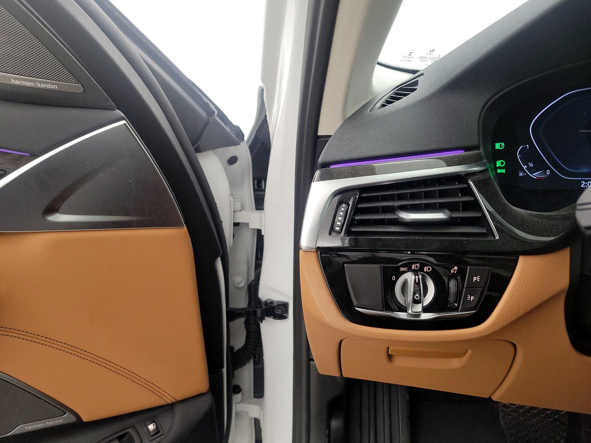 Thumbnail: 2022 BMW 5 Series - 13