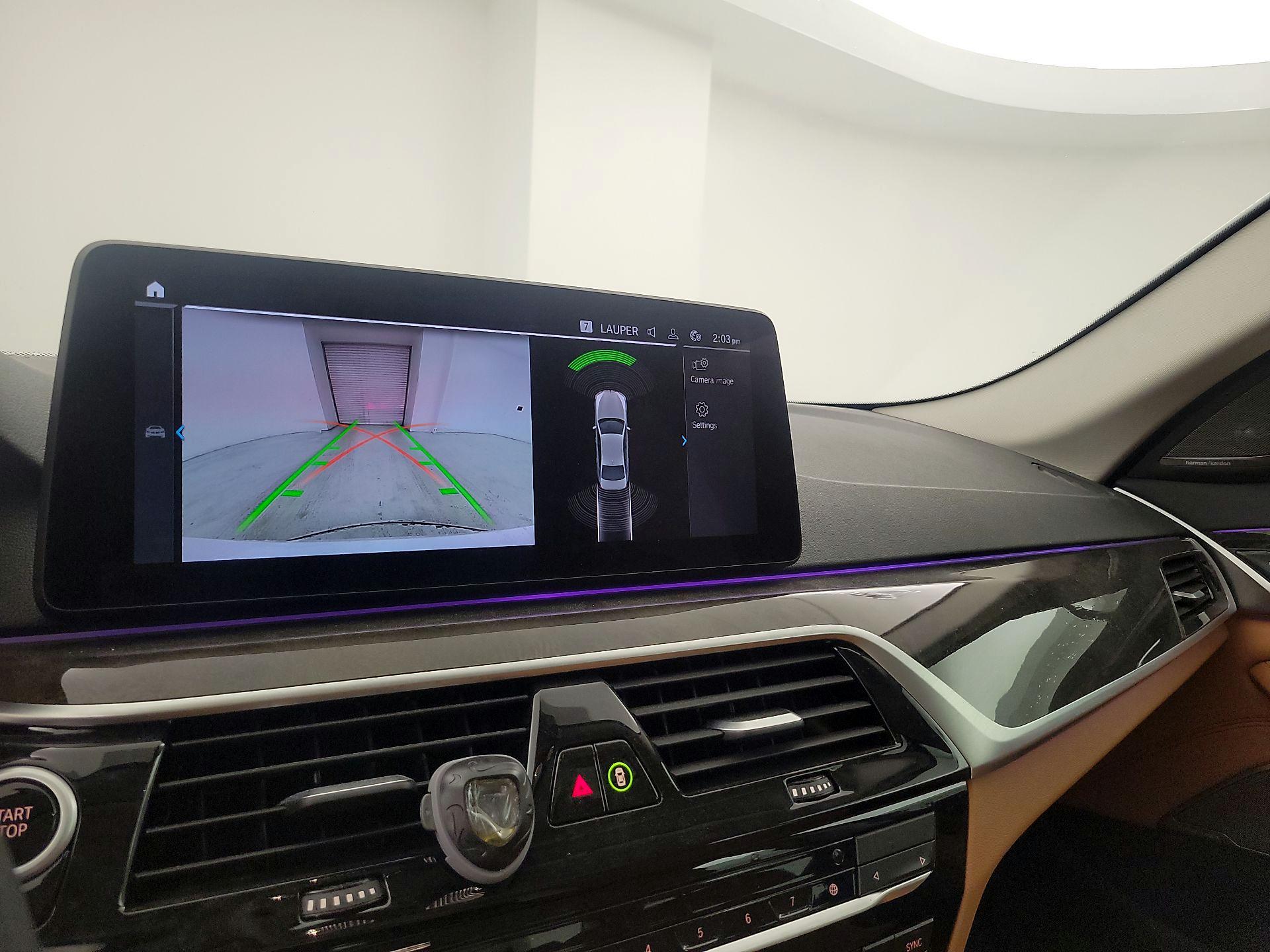 Thumbnail: 2022 BMW 5 Series - 15