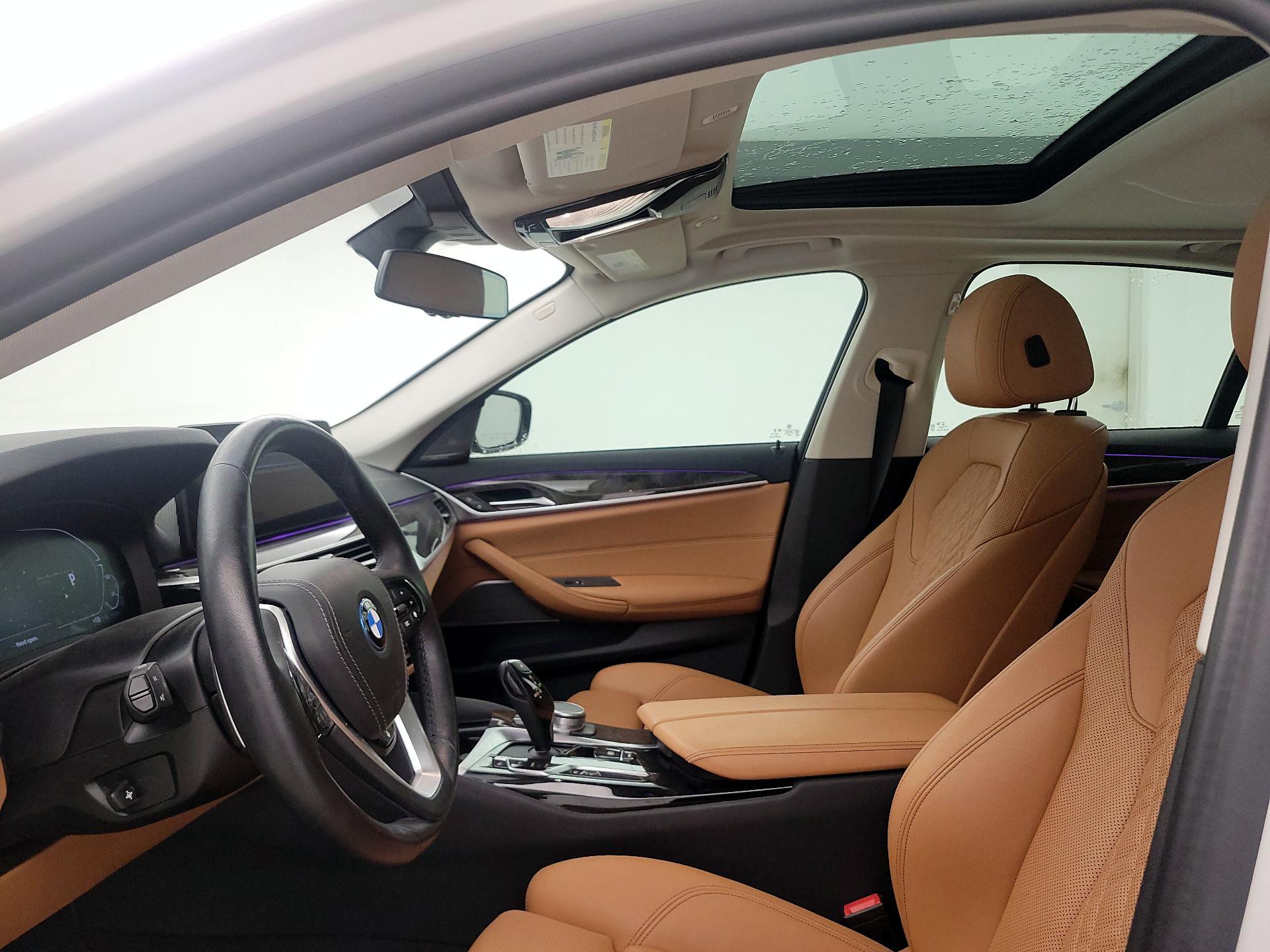 Thumbnail: 2022 BMW 5 Series - 20