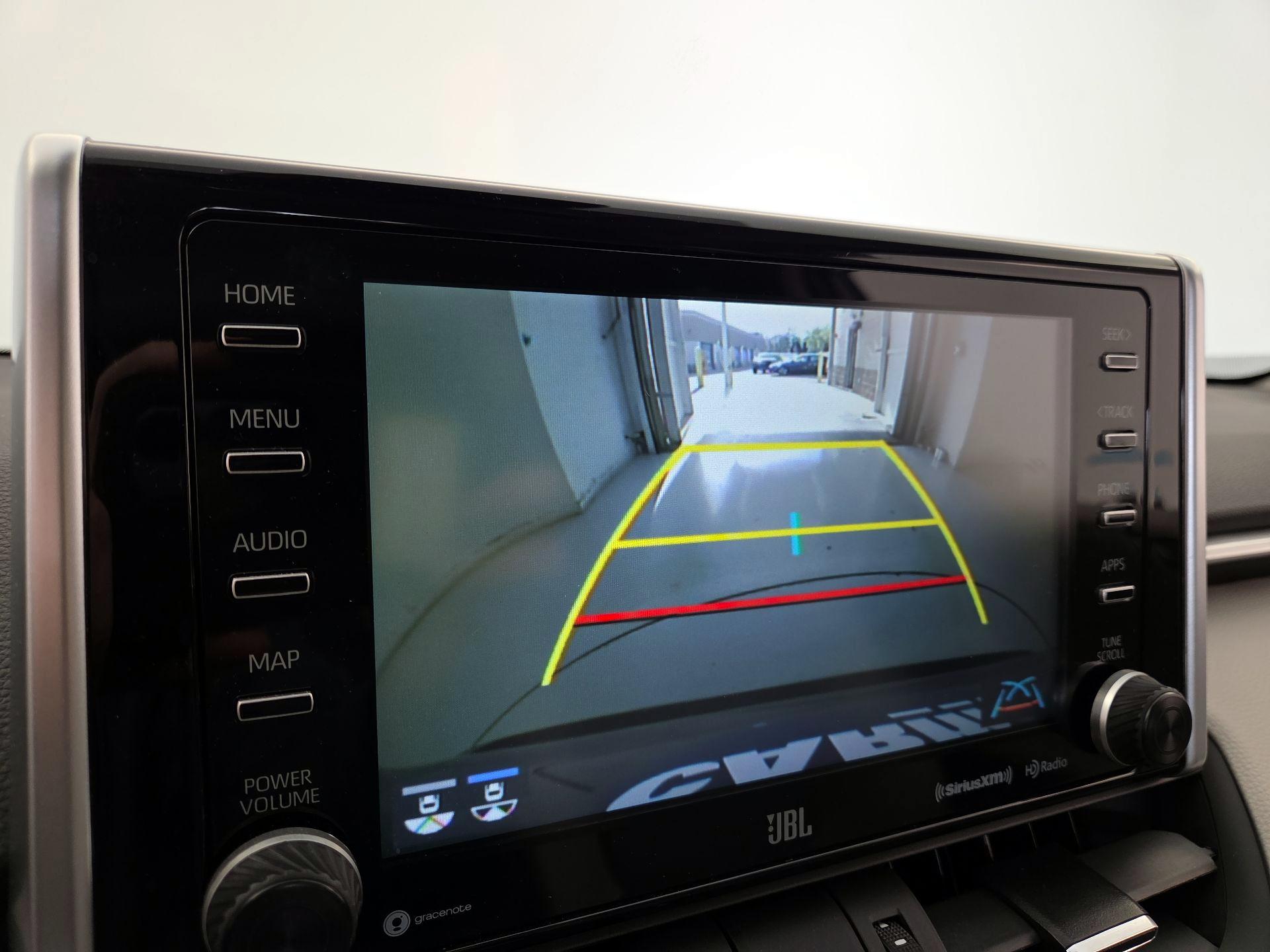 Thumbnail: 2021 Toyota RAV4 - 15