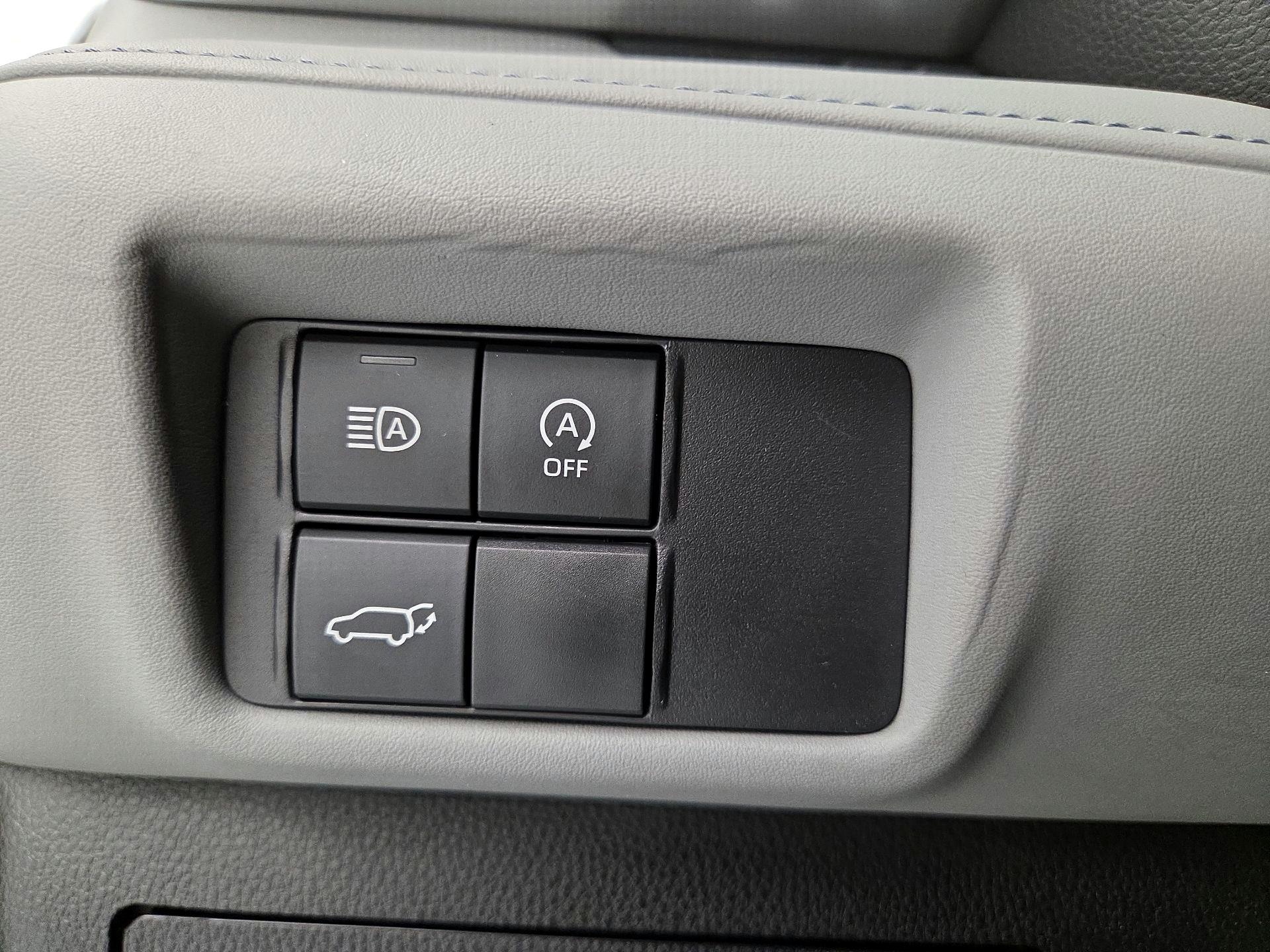 Thumbnail: 2024 Toyota Highlander - 13