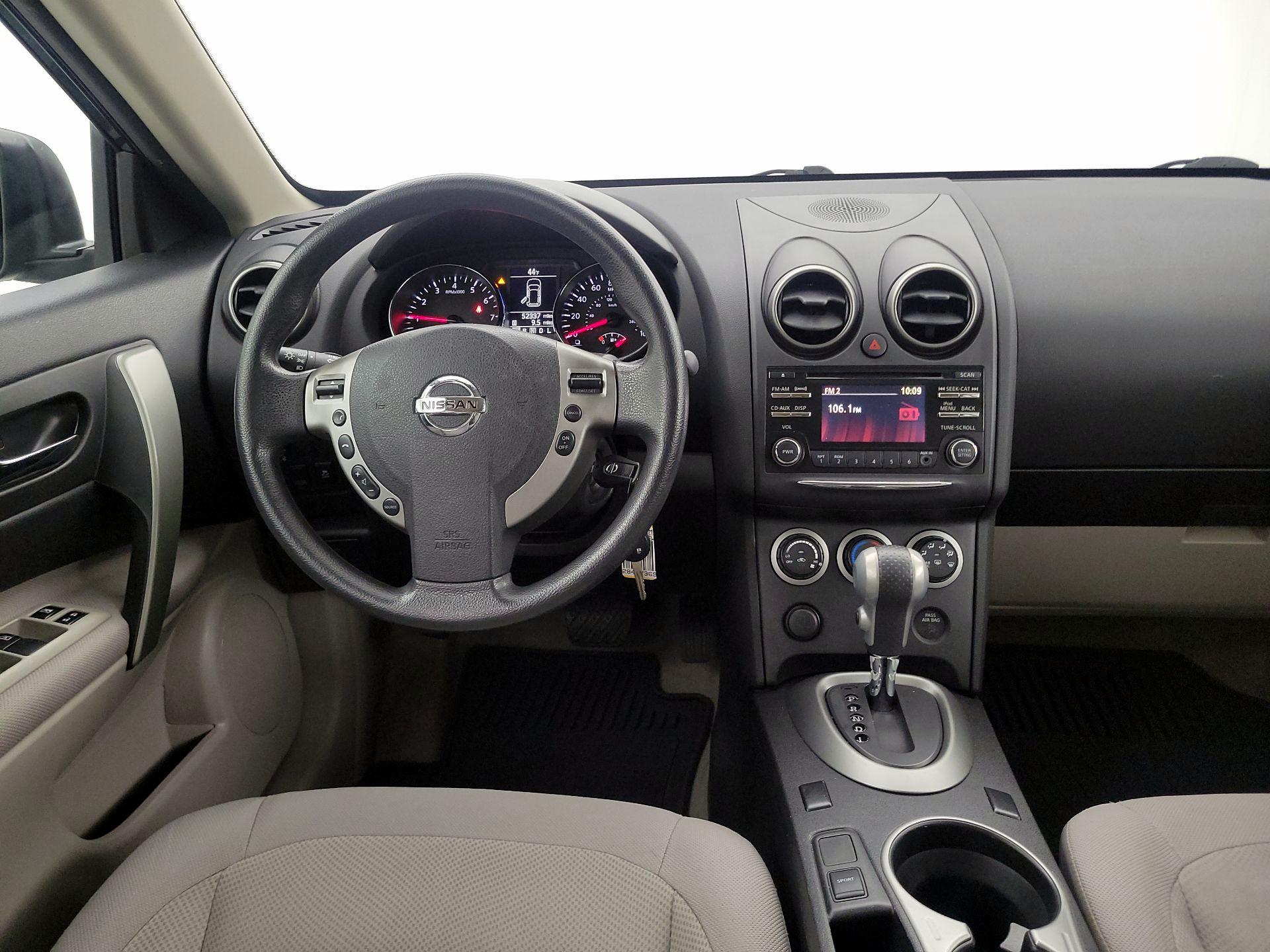 Thumbnail: 2015 Nissan Rogue - 10