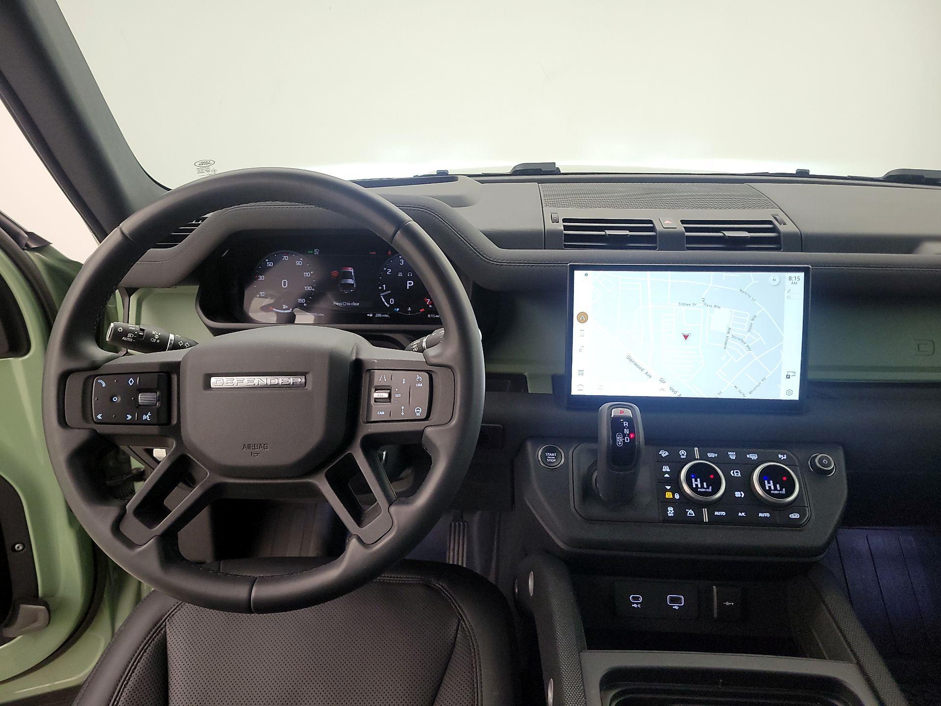 Thumbnail: 2023 Land Rover Defender - 10