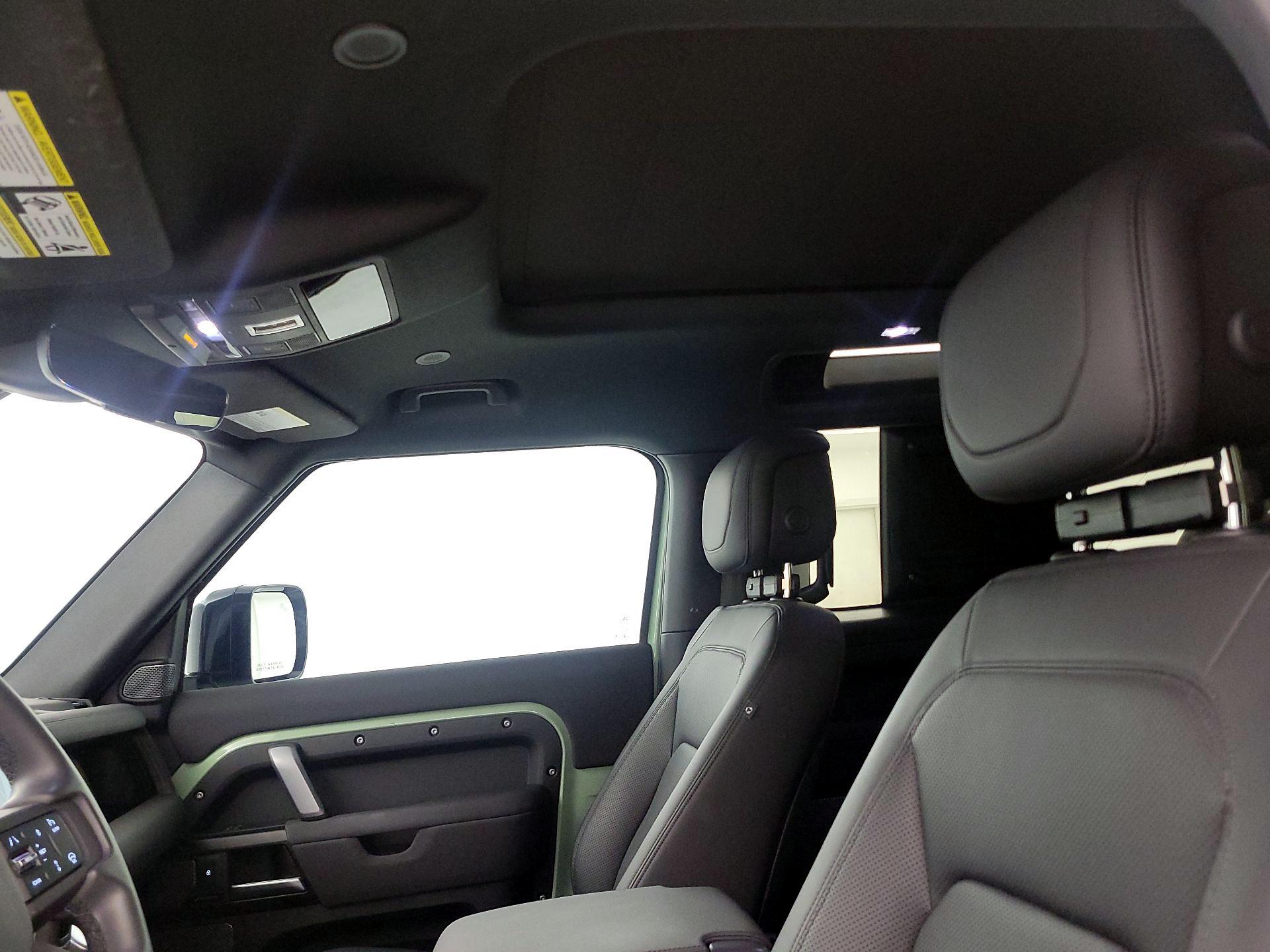 Thumbnail: 2023 Land Rover Defender - 20