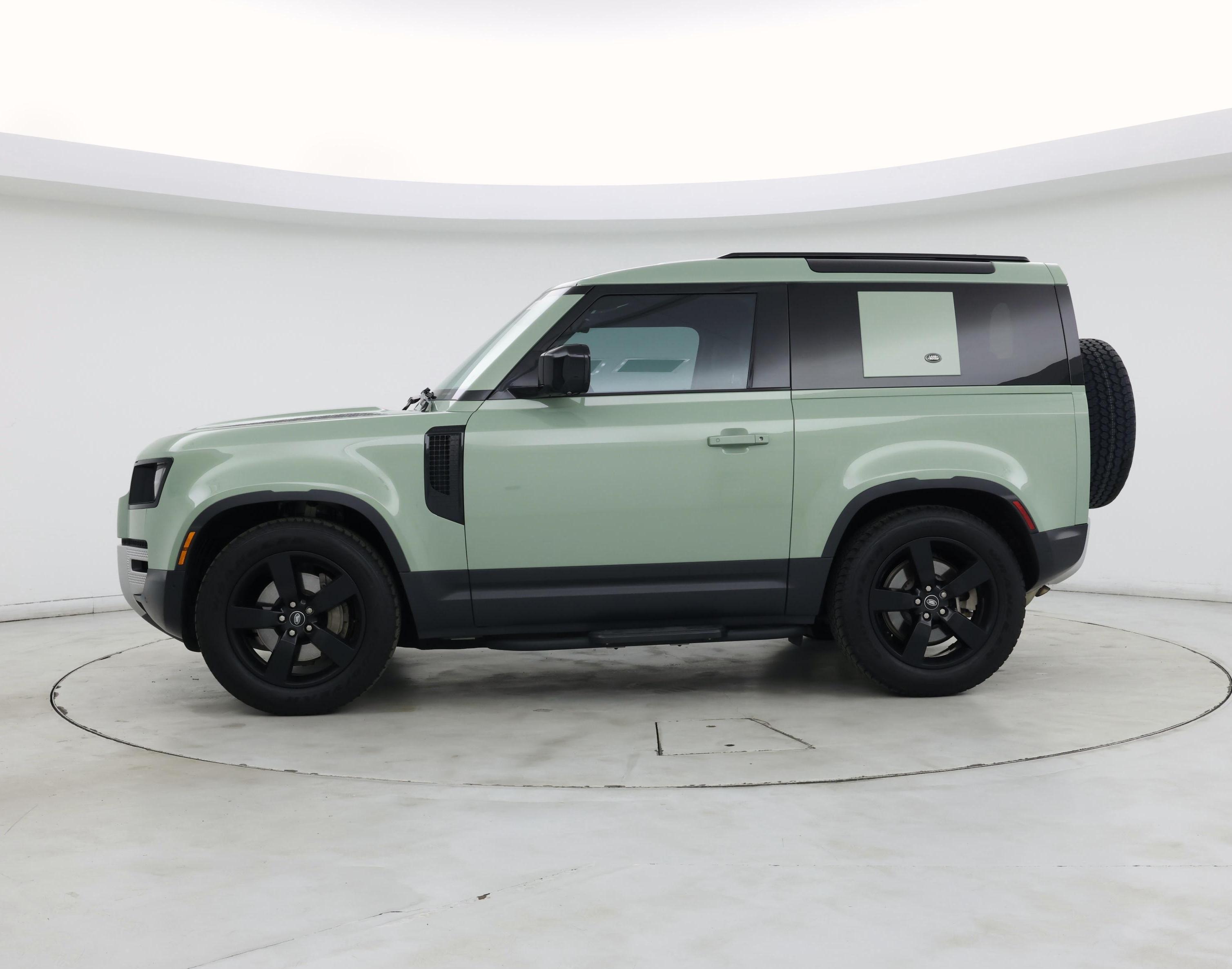 Thumbnail: 2023 Land Rover Defender - 3